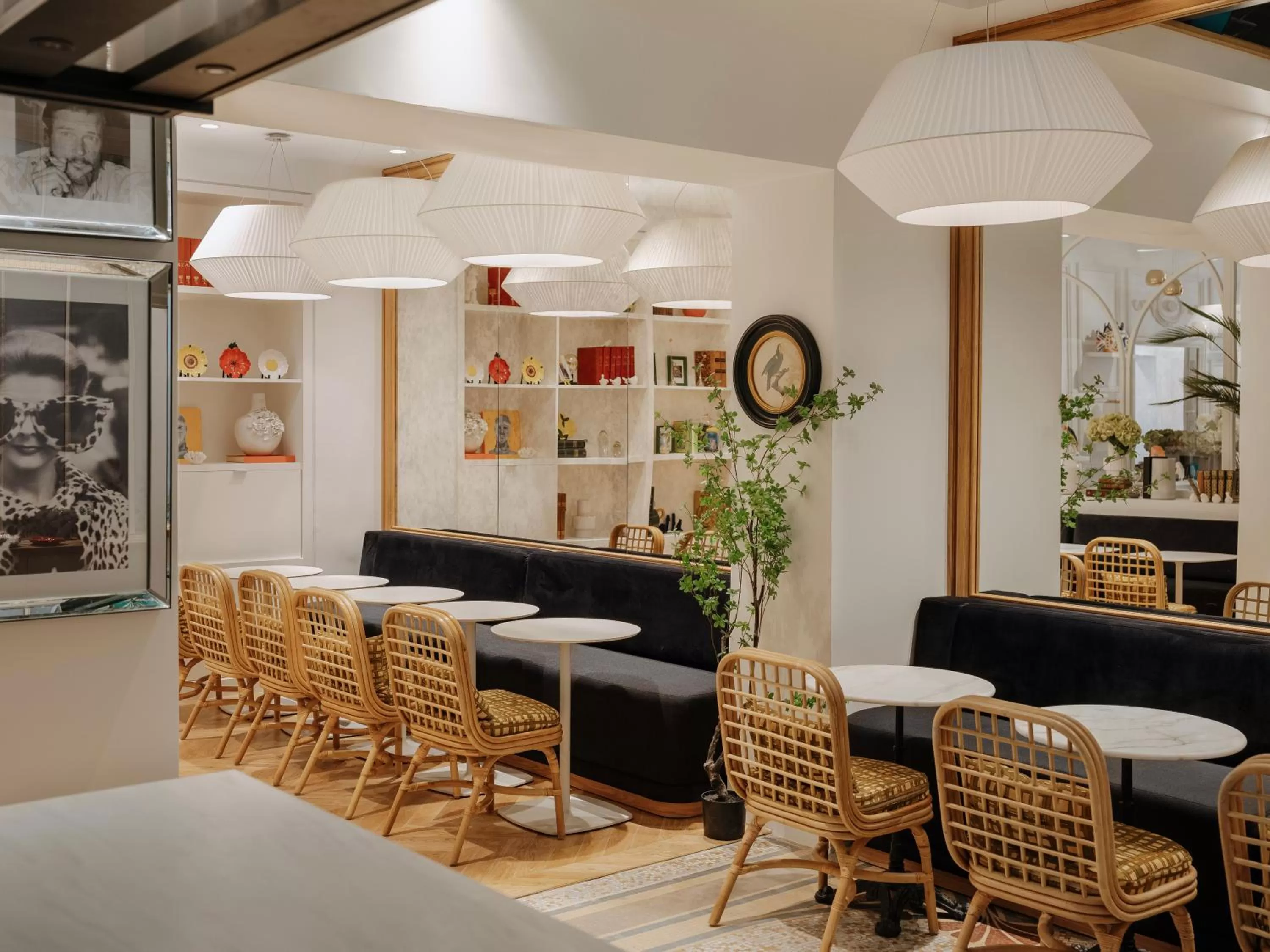 Living room in Solly Hôtel Paris