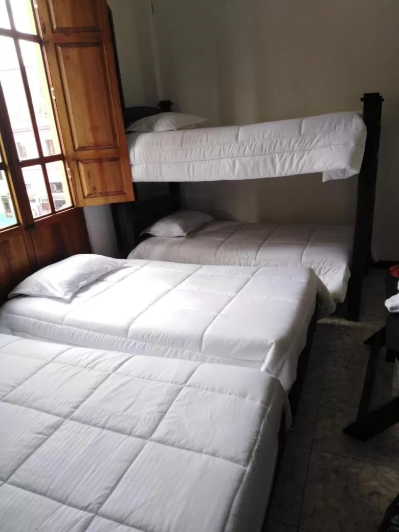 Bed in Hotel Colonial Manizales