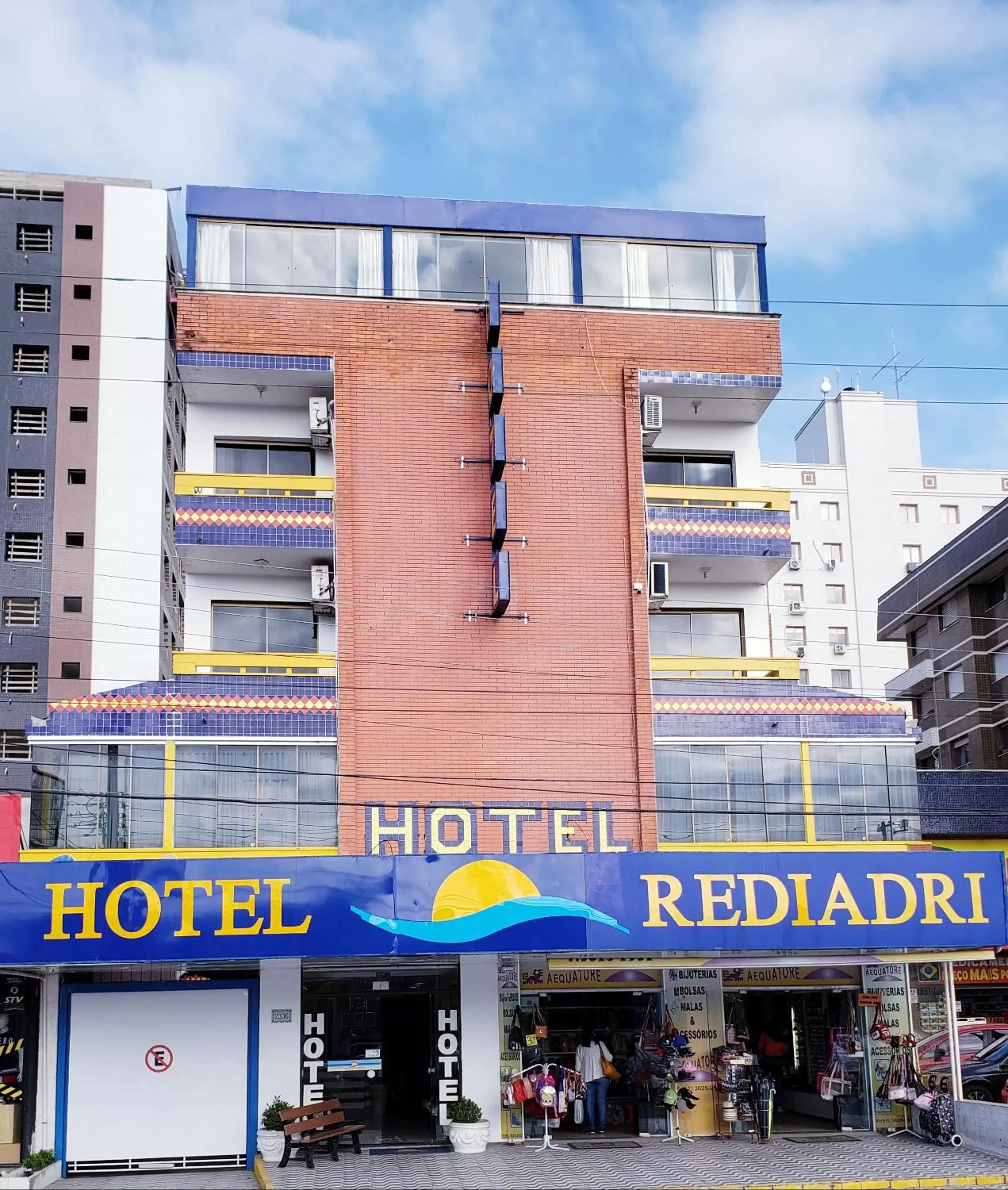 Property building in Hotel Rediadri - Capão da Canoa