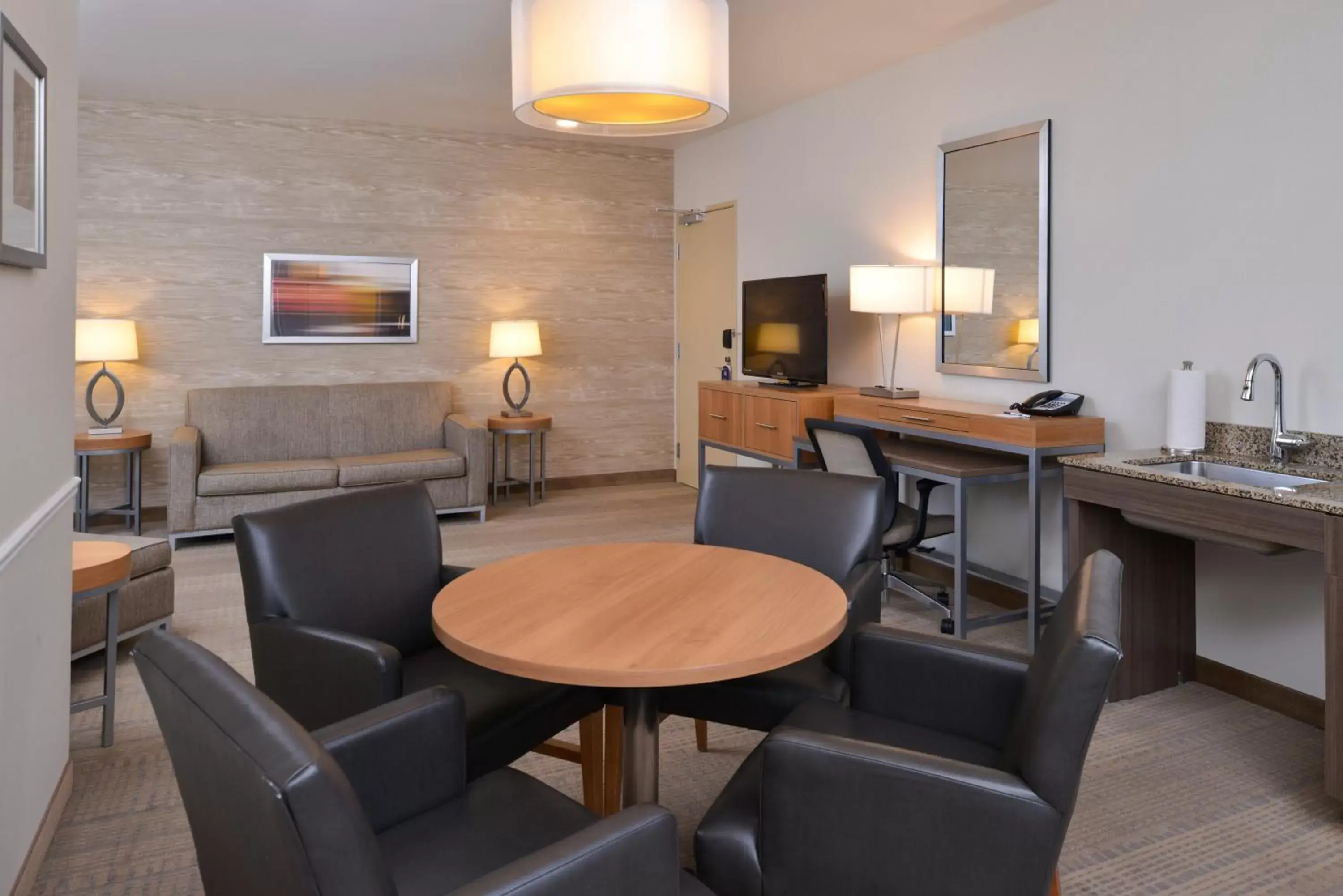 Photo of the whole room, Seating Area in Holiday Inn Express Pocatello, an IHG Hotel