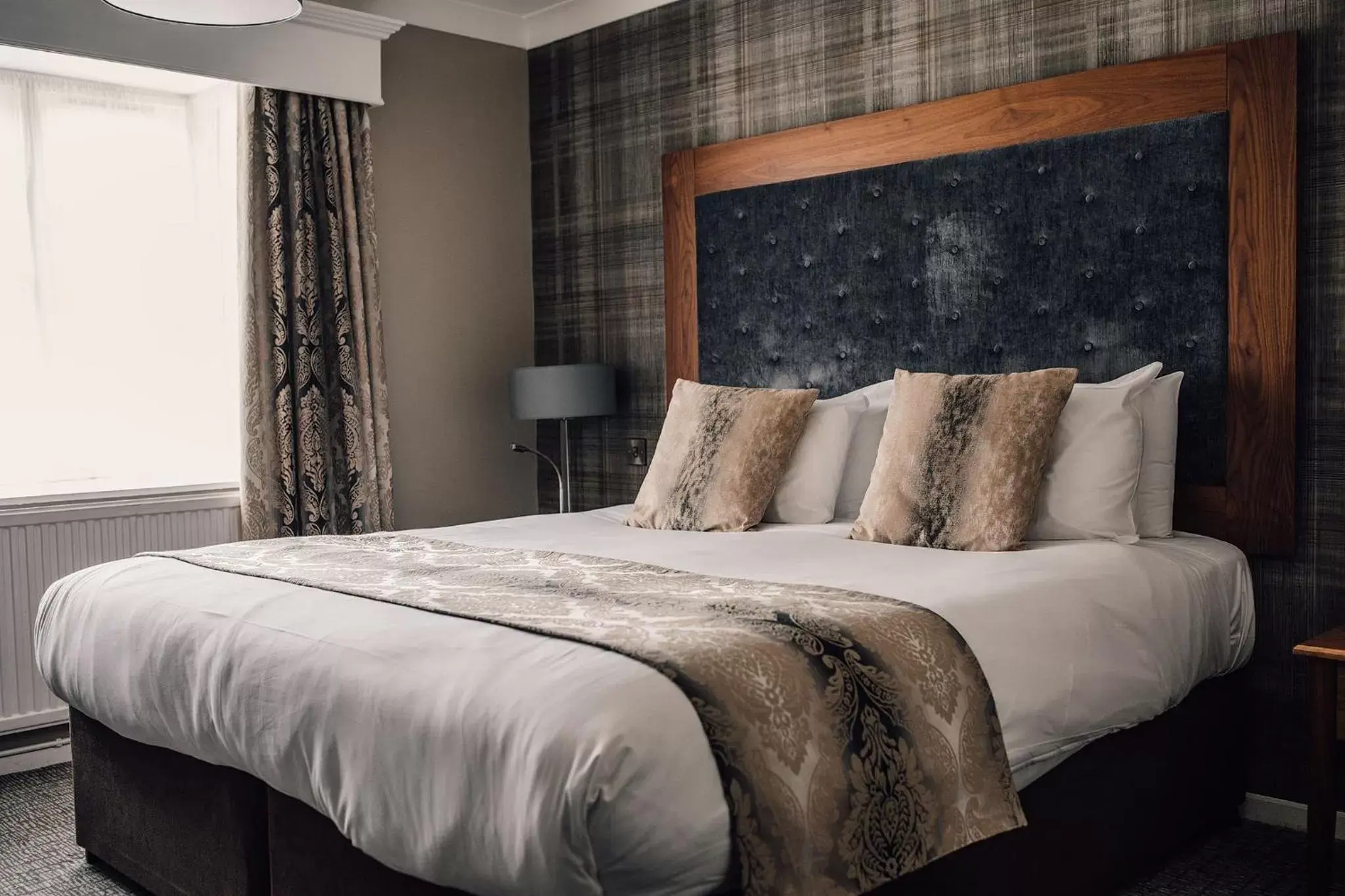 Bed in Manor House Hotel & Spa, Alsager