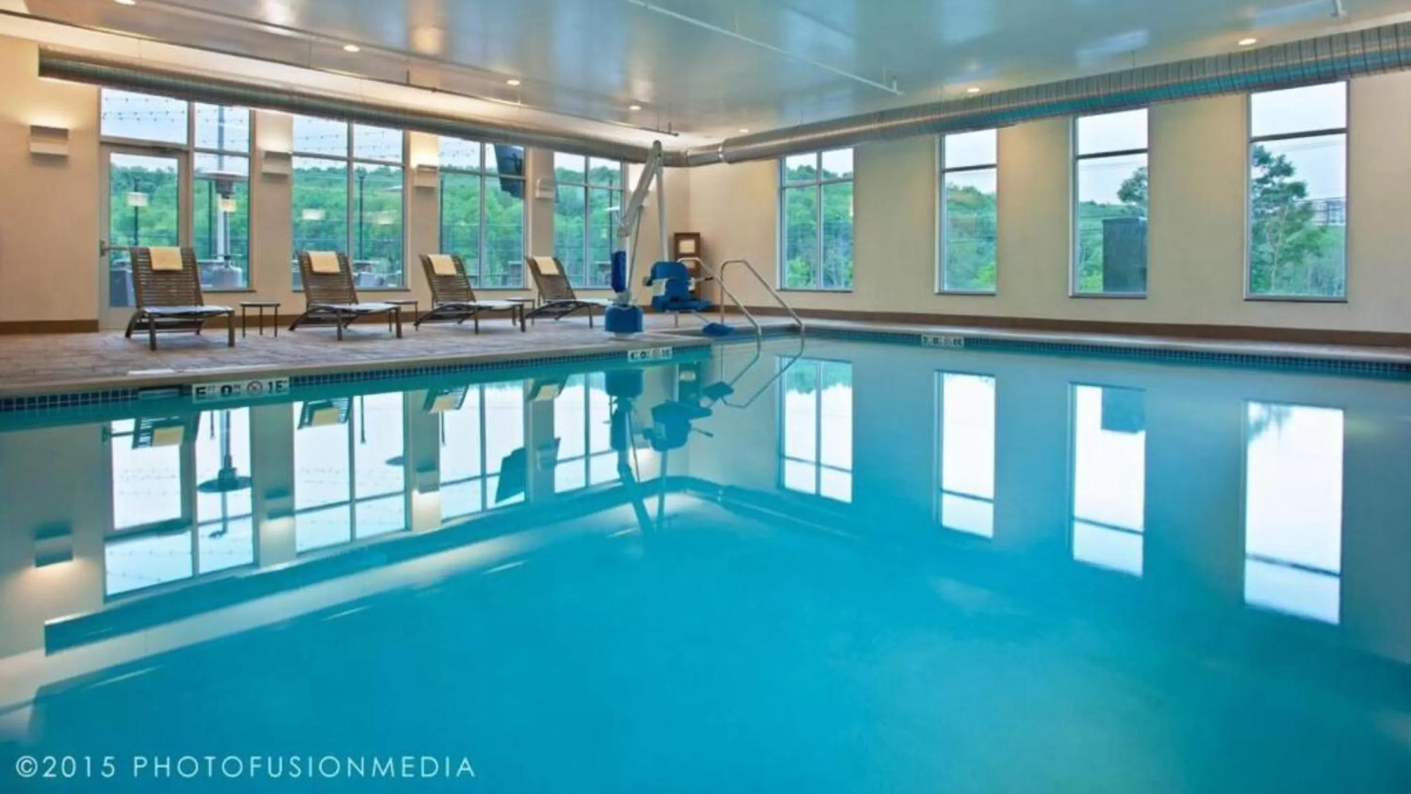 Swimming pool in Hyatt Place at The Hollywood Casino Pittsburgh South