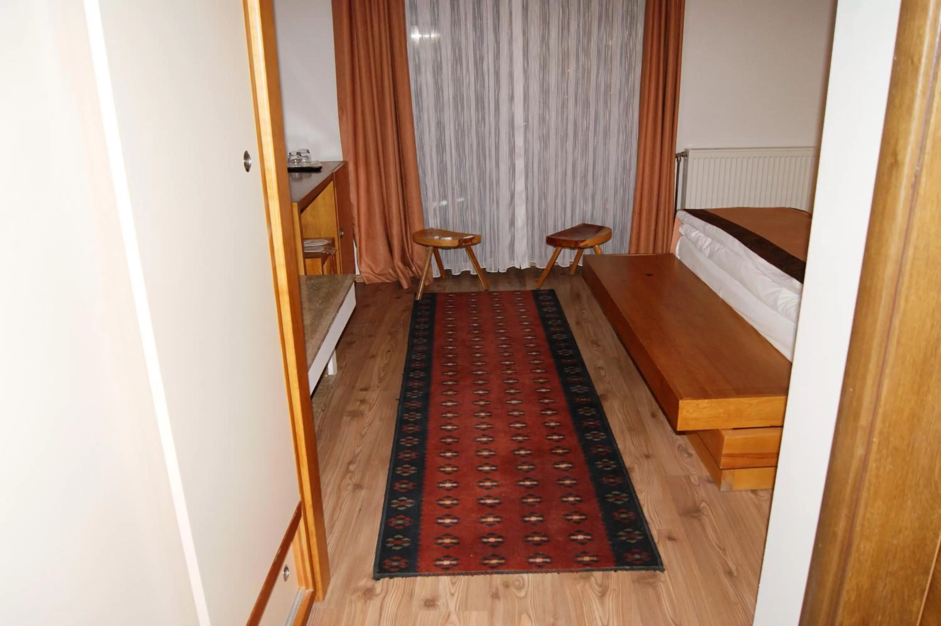 Decorative detail, Bed in Hotel Prizreni