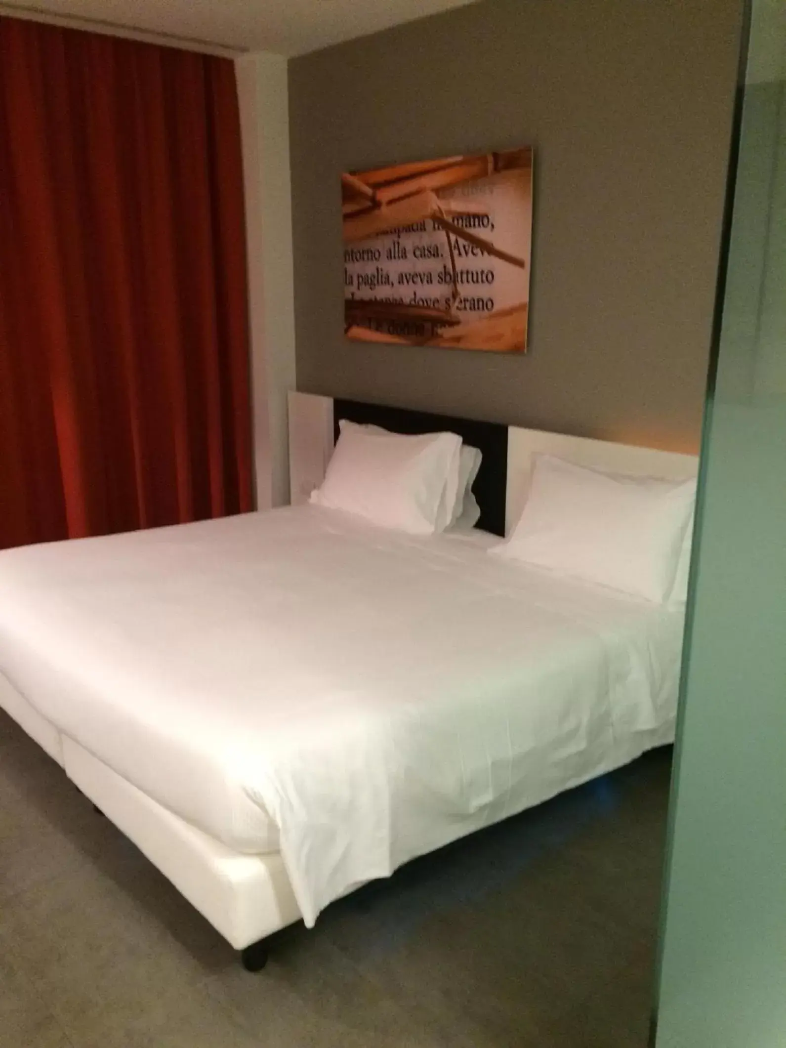 Photo of the whole room, Bed in Best Western Parco Paglia Hotel