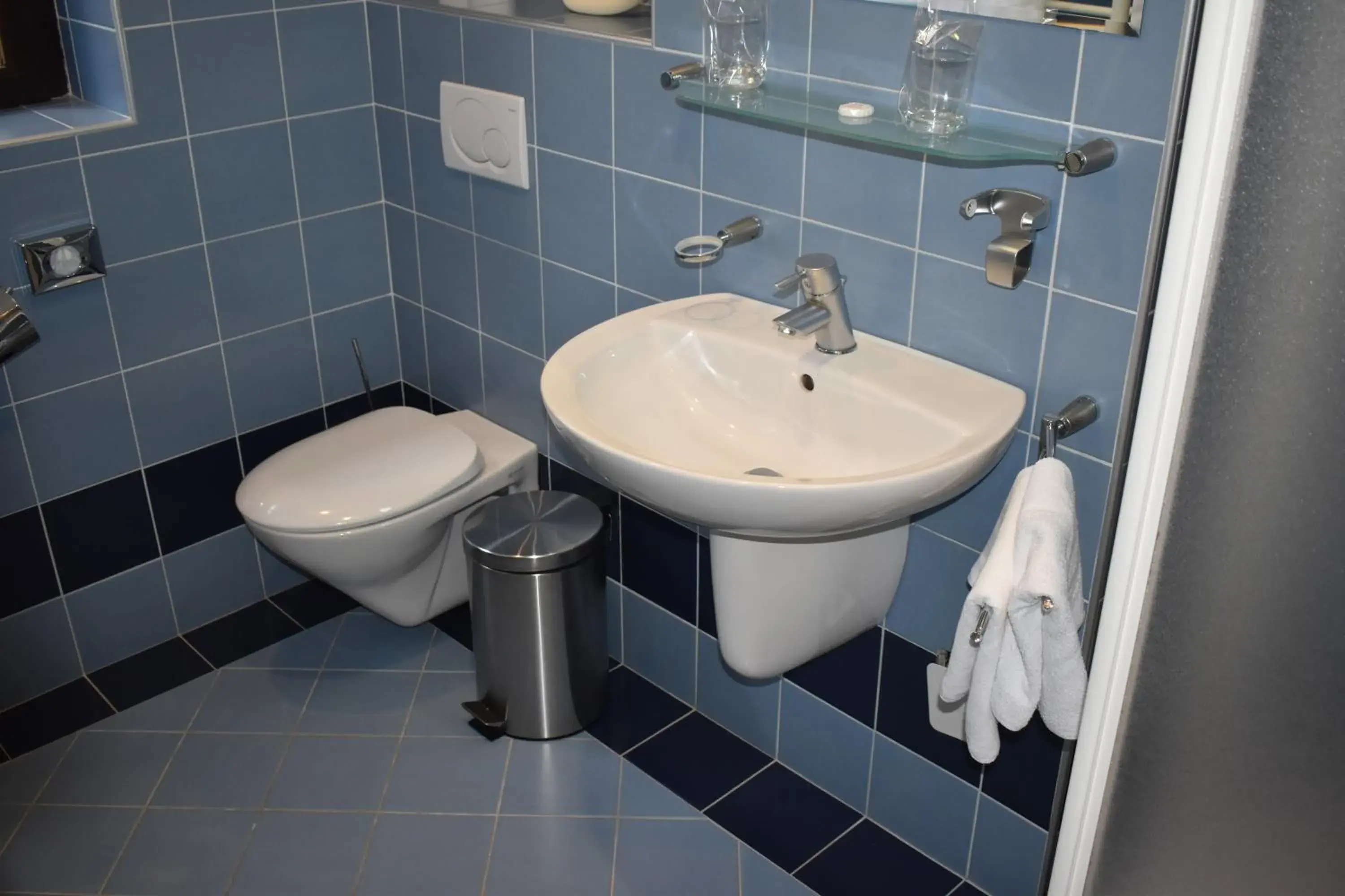 Toilet, Bathroom in Hotel Tomislavov Dom