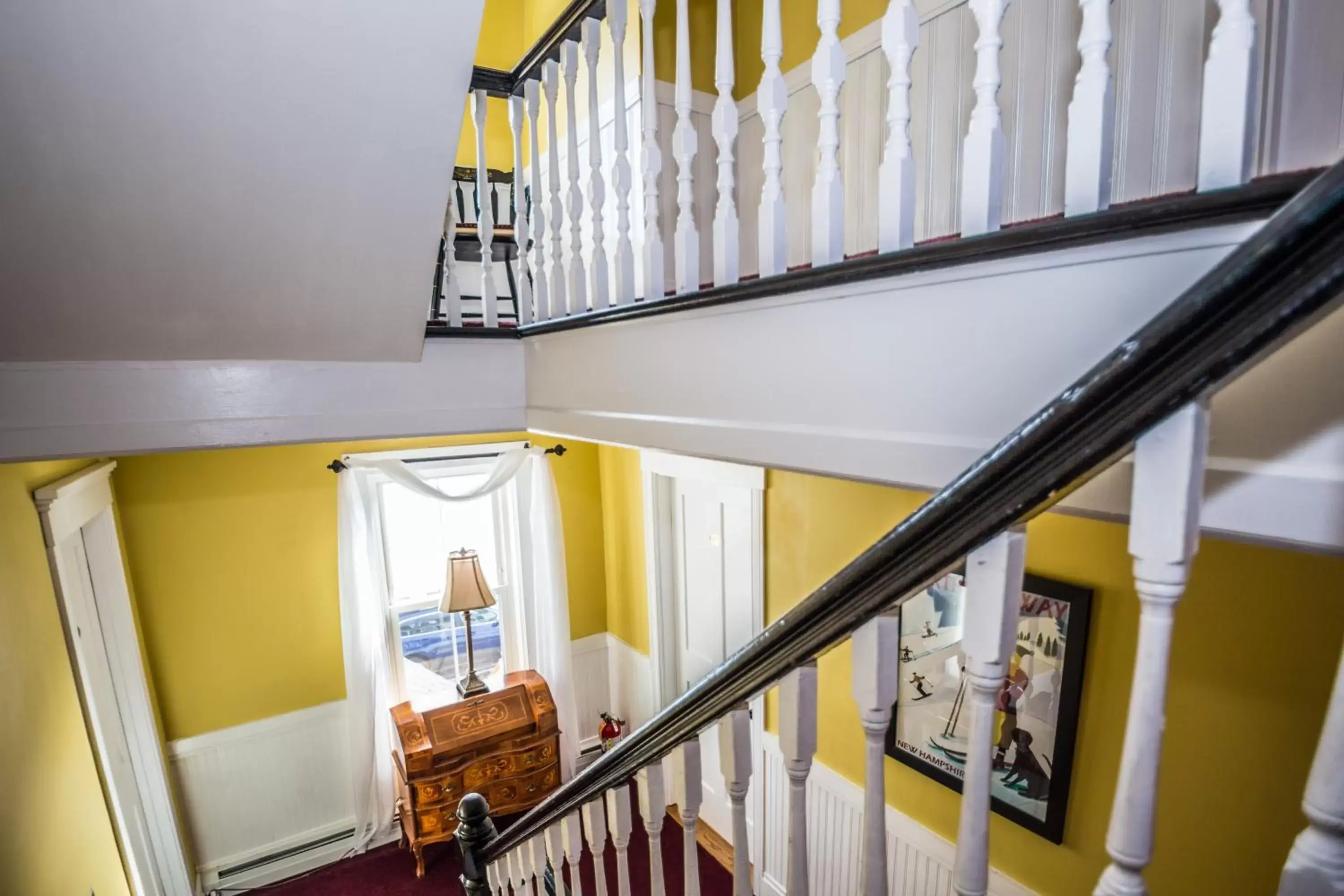 Area and facilities, Lobby/Reception in Cranmore Inn and Suites, a North Conway boutique hotel