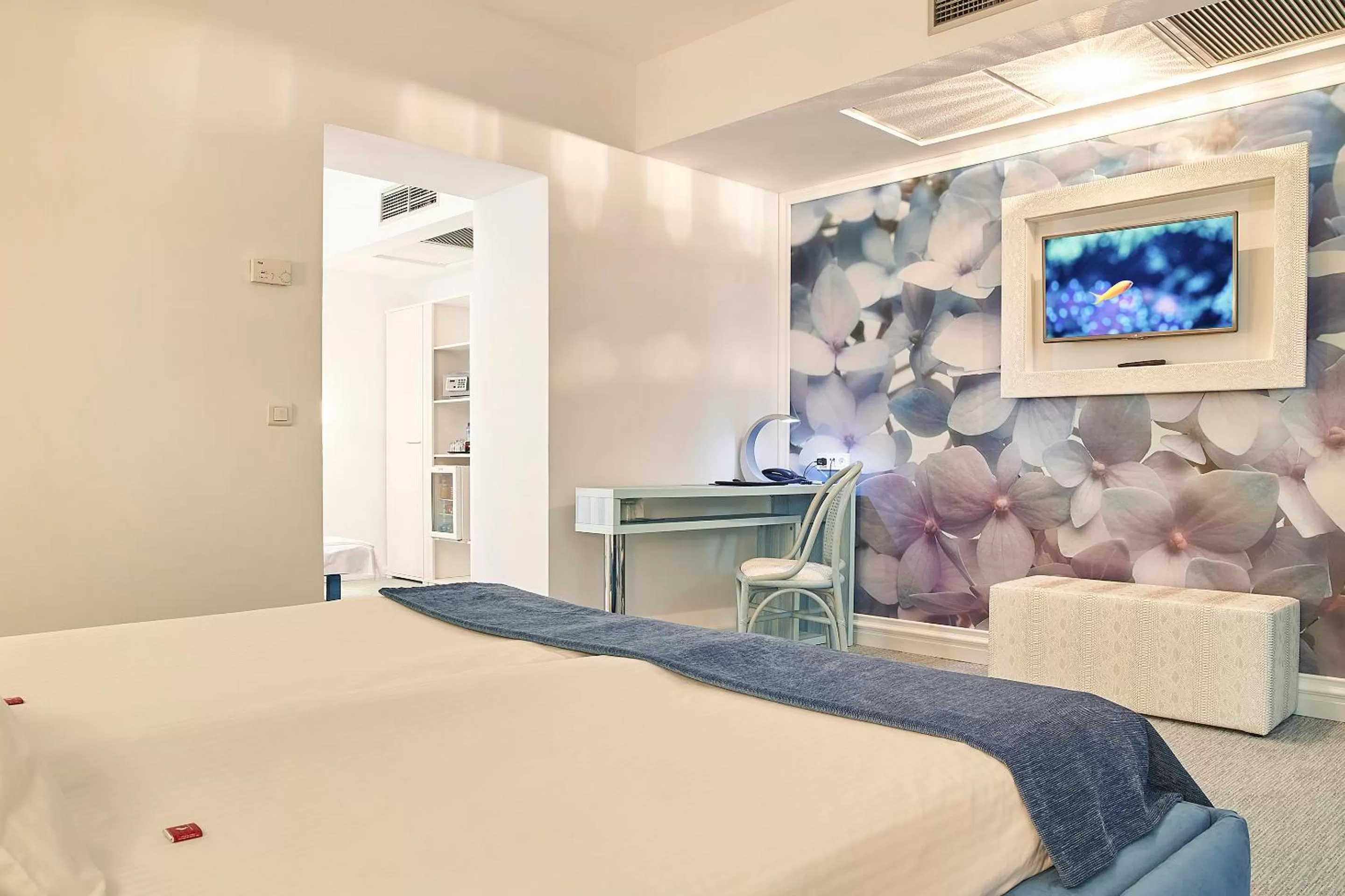 Bed in Continental Forum Sibiu