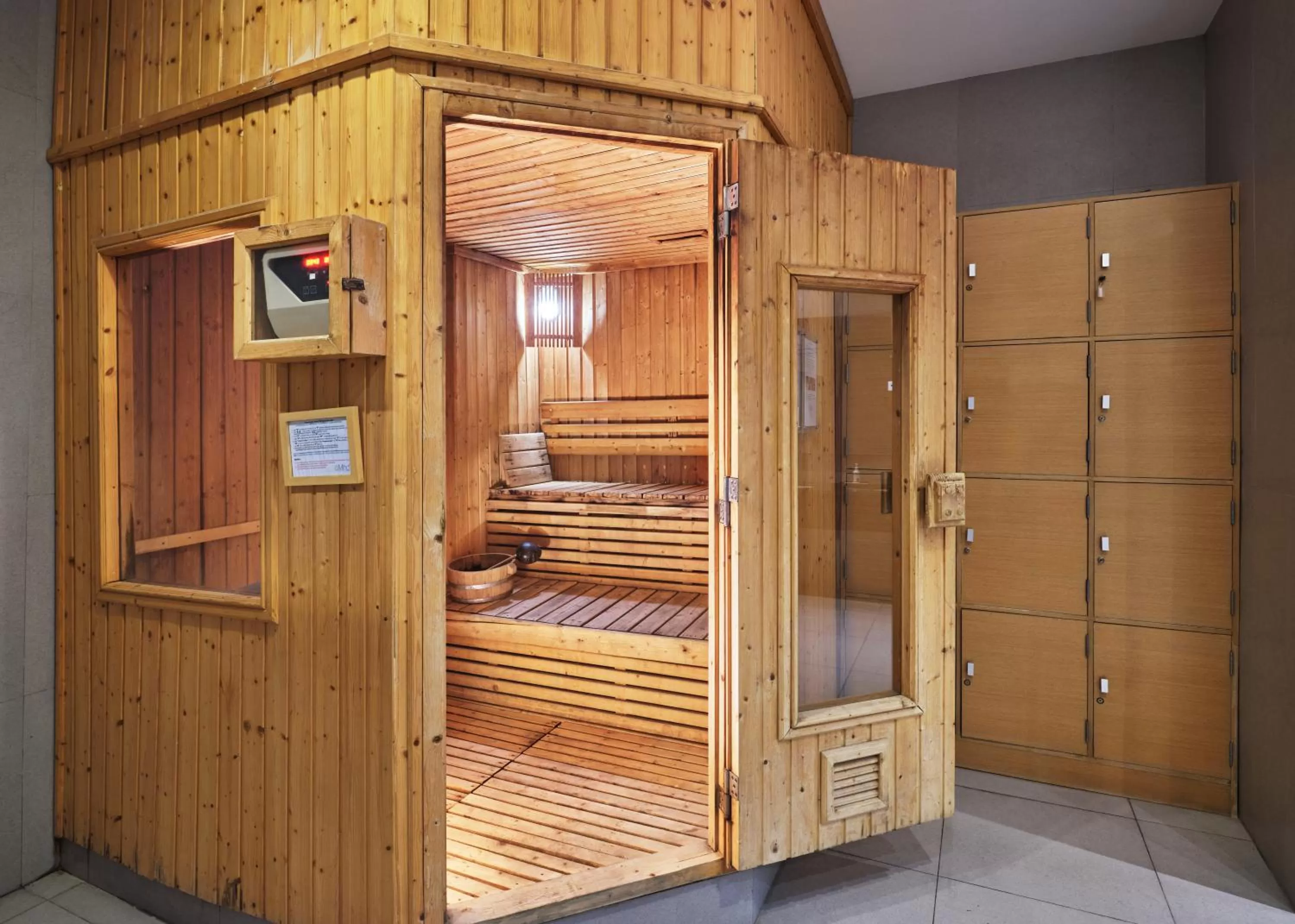 Altera Hotel and Residence by At Mind