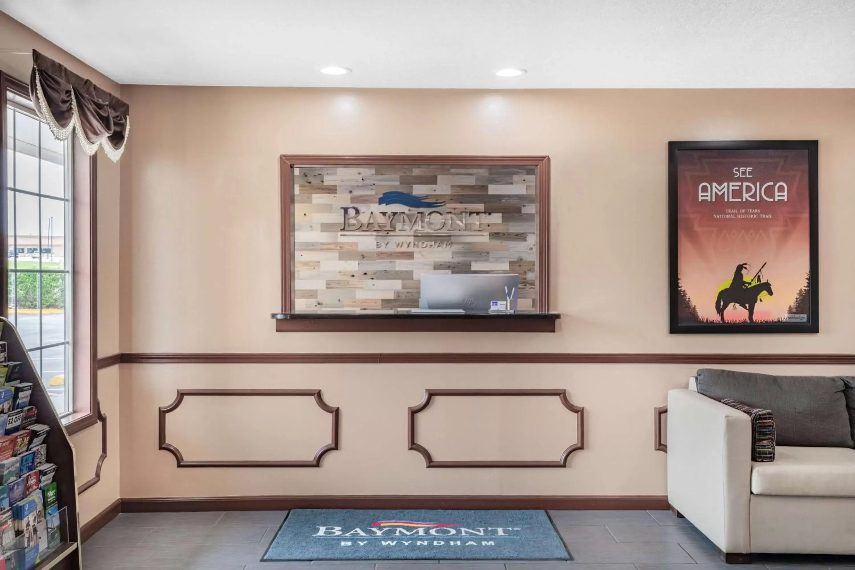 Lobby or reception, TV/Entertainment Center in Baymont by Wyndham Commerce GA Near Tanger Outlets Mall