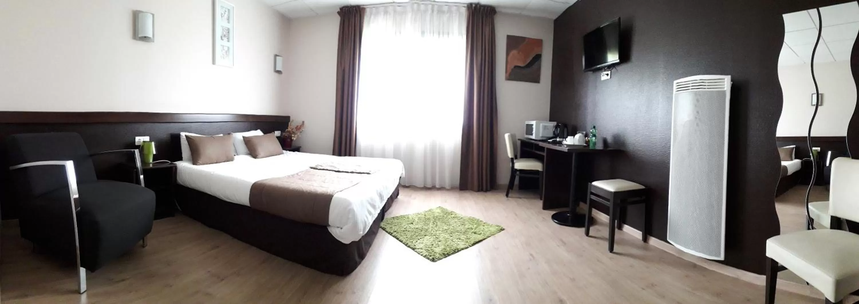 Bed in Hôtel Particulier VILLA DES MARAIS