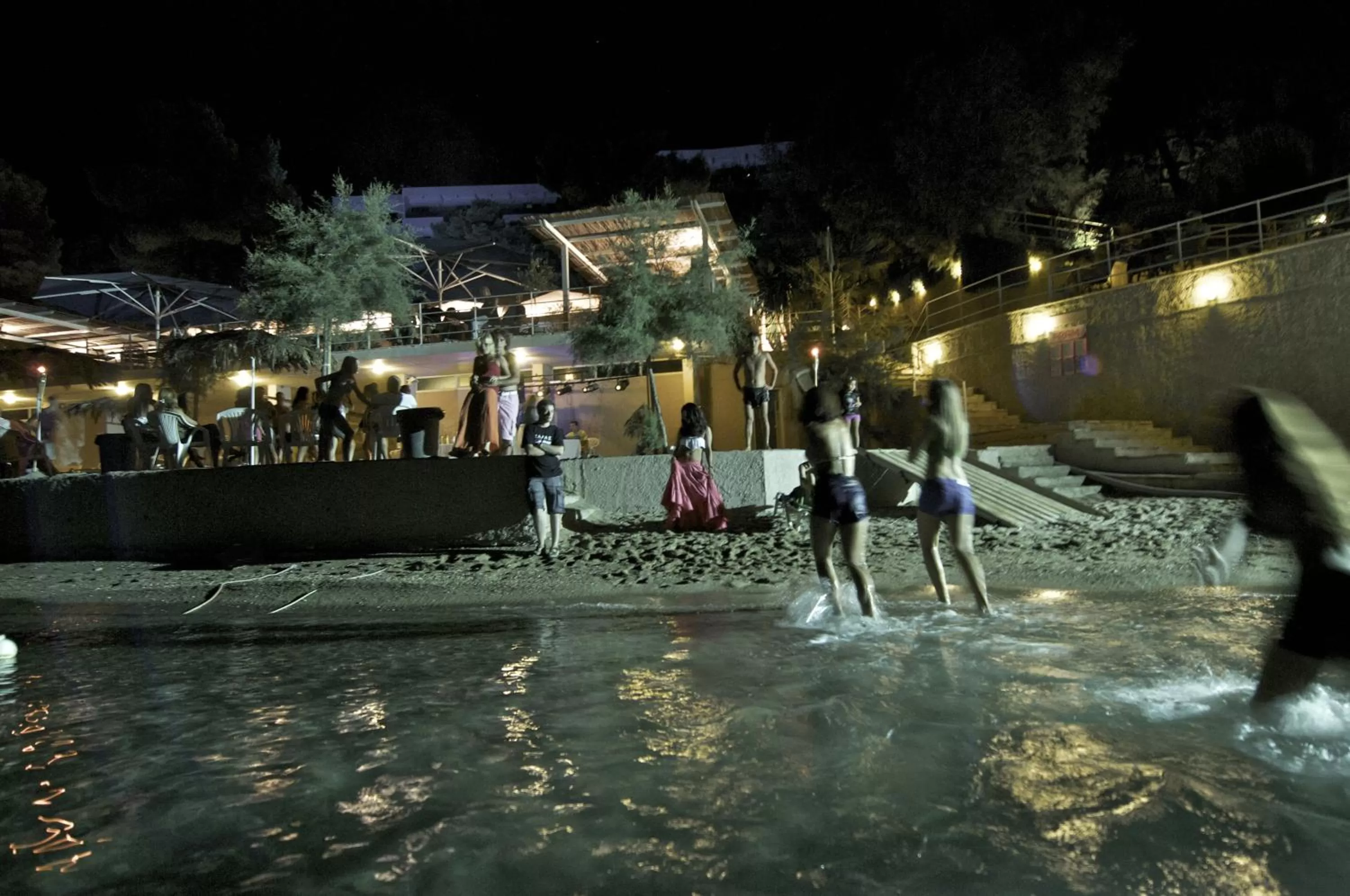 Entertainment in King Saron Hotel Resort