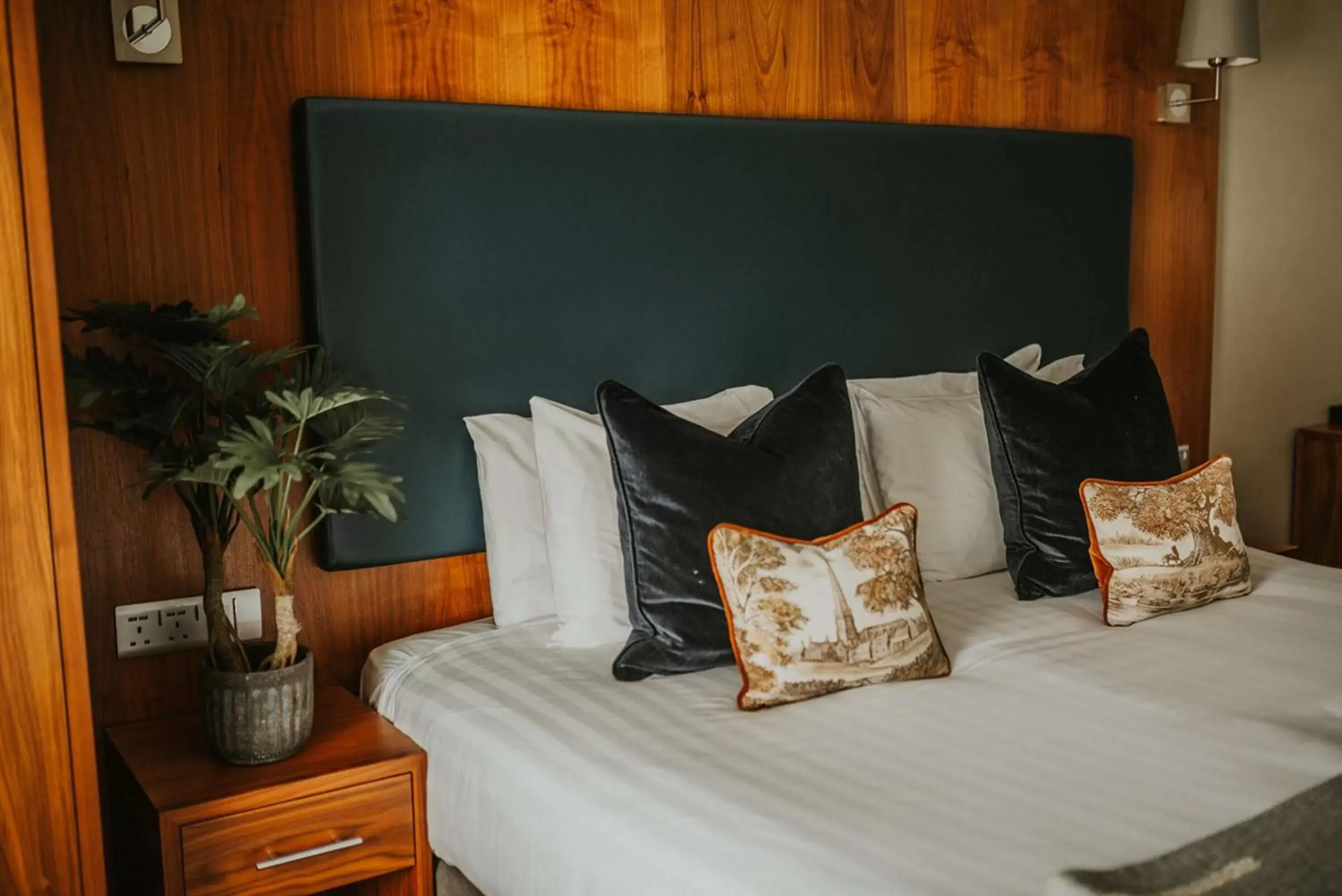 Bedroom, Bed in The Croft Hotel, BW Signature Collection