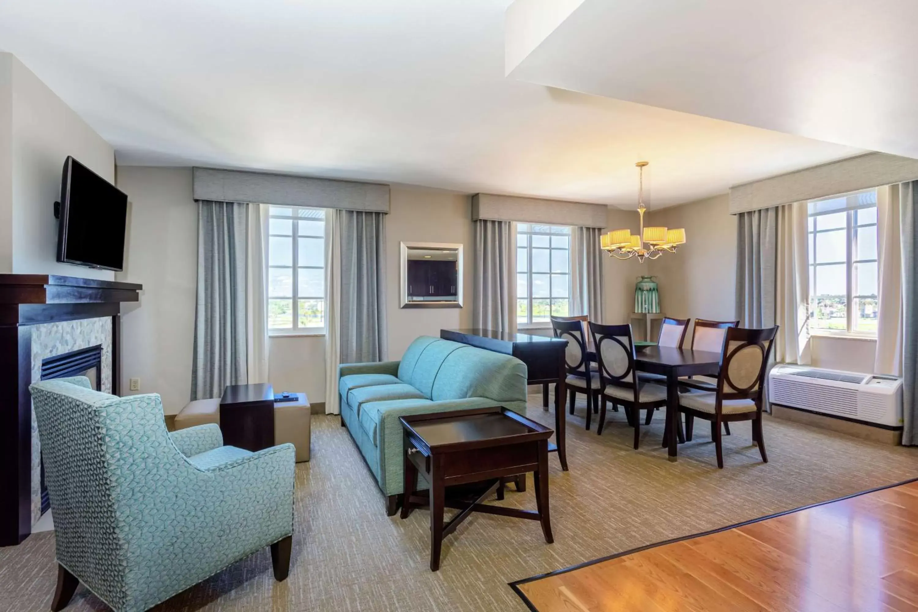 Living room, Seating Area in Homewood Suites Port Saint Lucie-Tradition