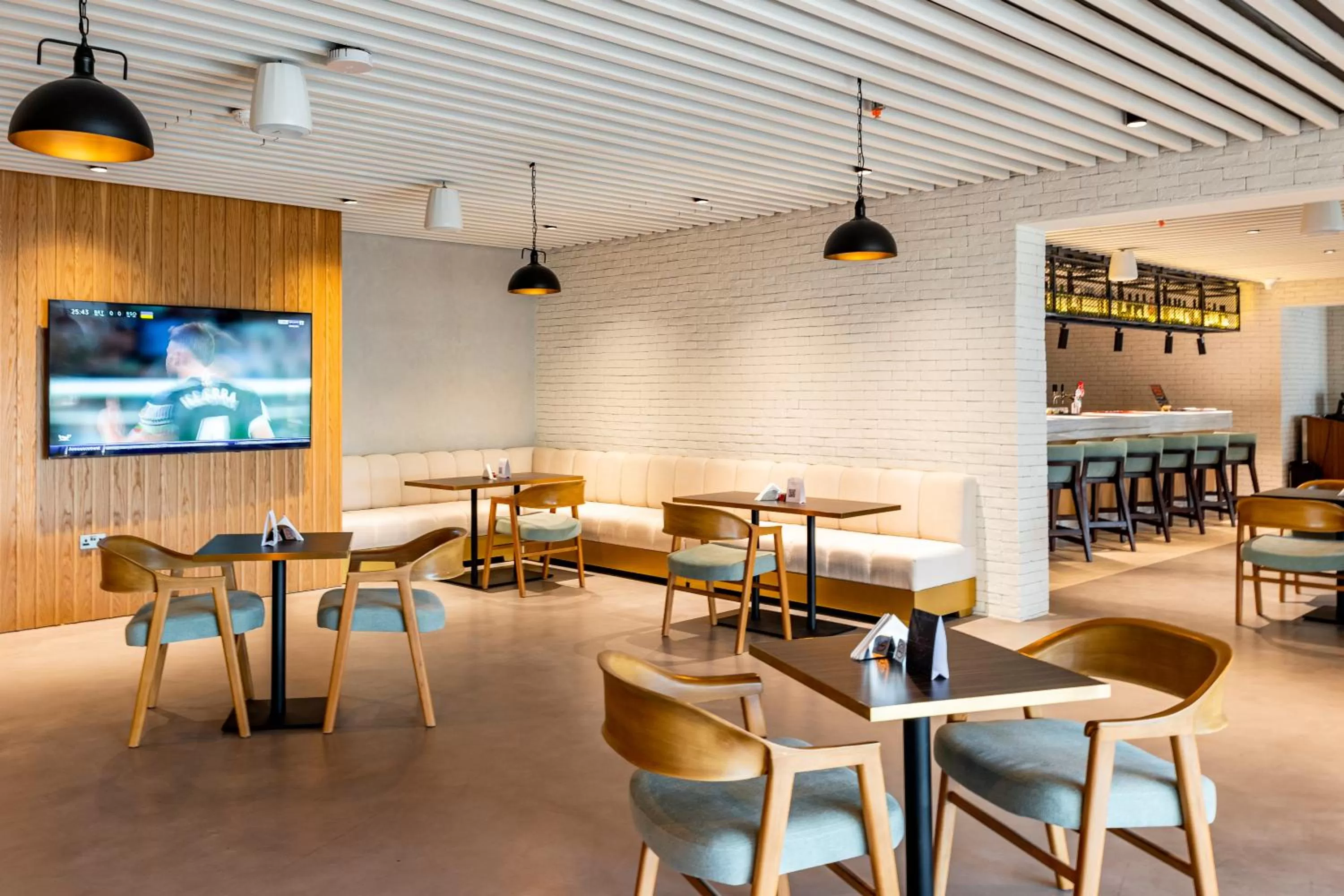 Lounge or bar in Remal Hotel & Villas Al Dhannah City