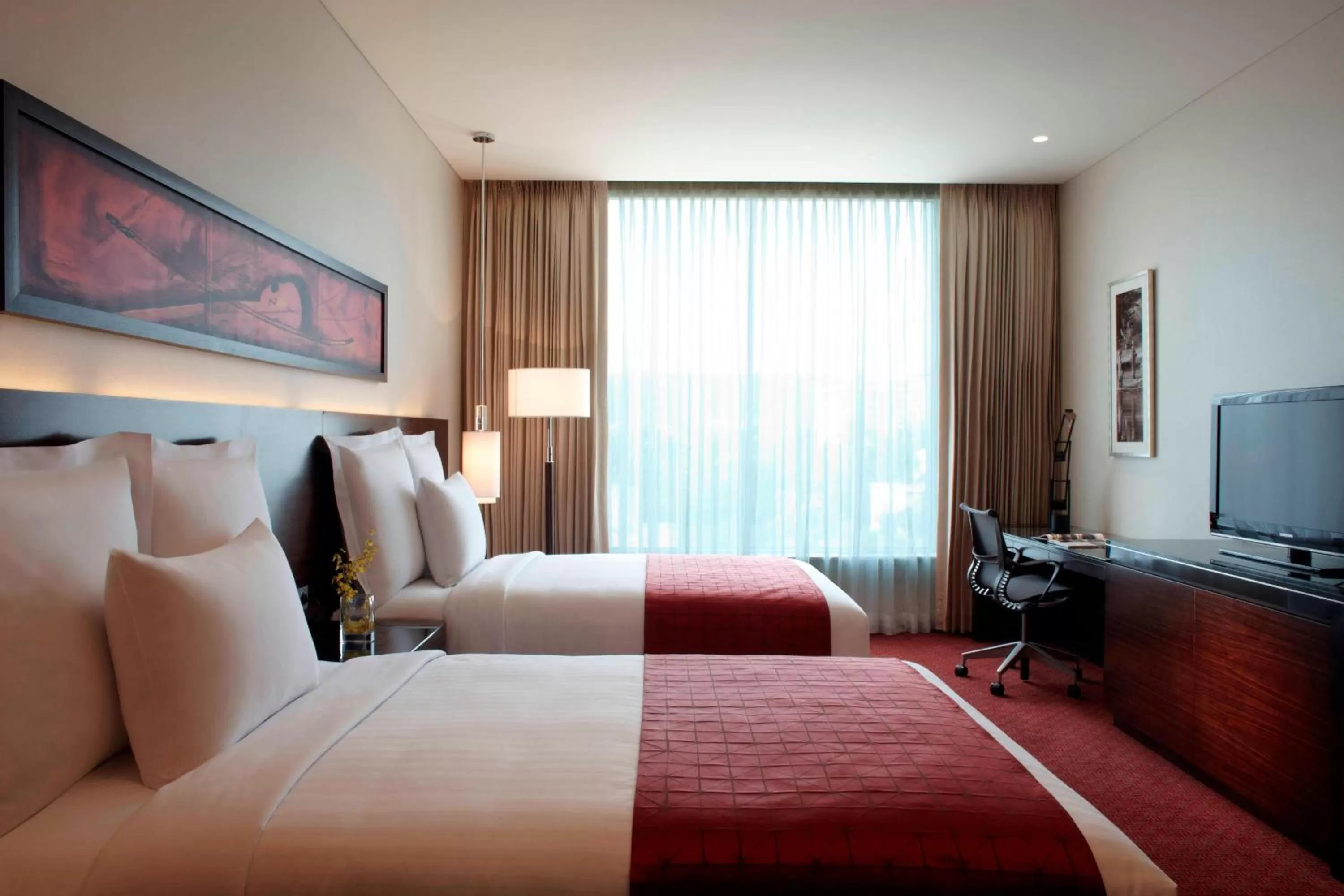 Photo of the whole room, Bed in JW Marriott Pune