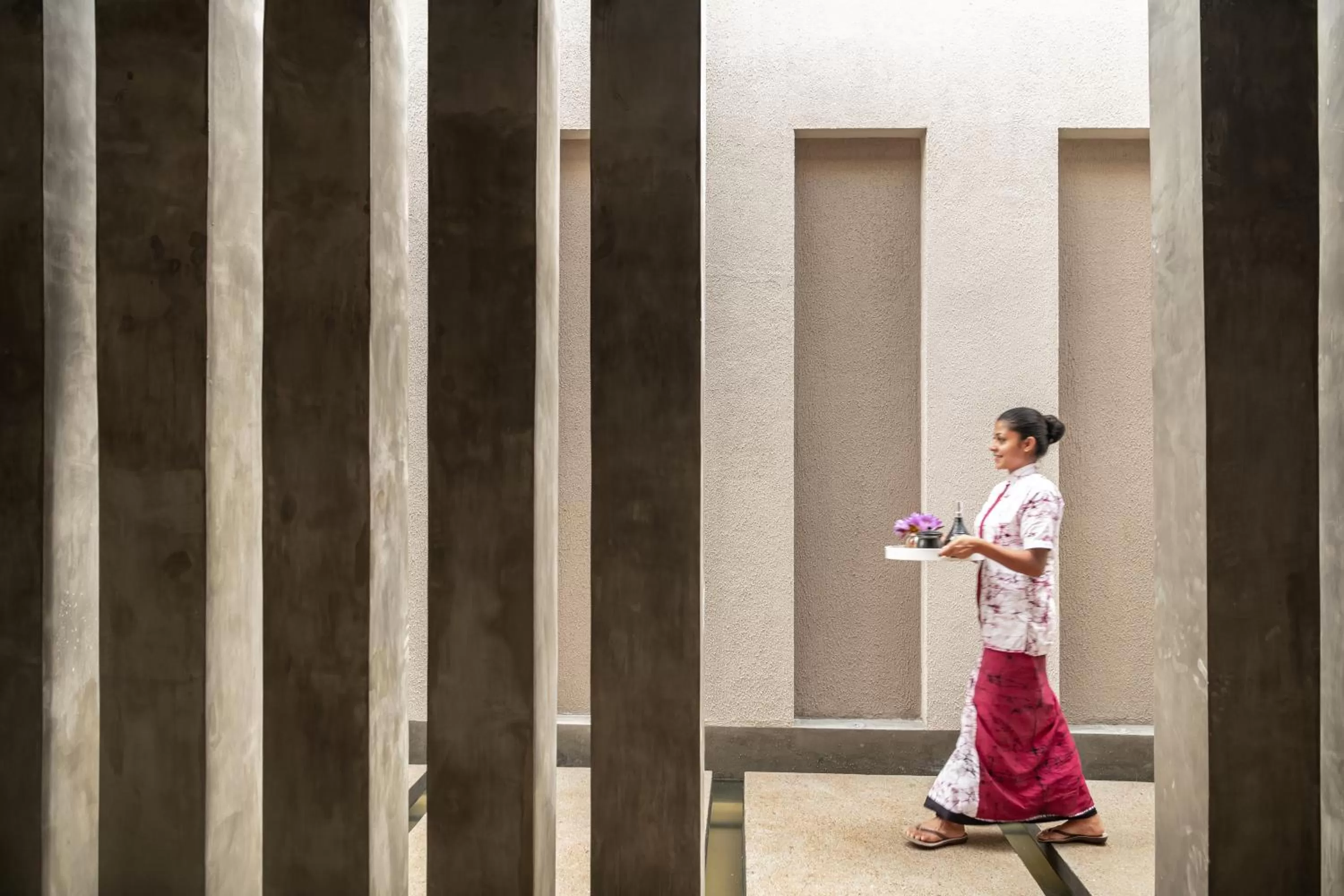 People in Jetwing Kandy Gallery, A Luxury Reserve