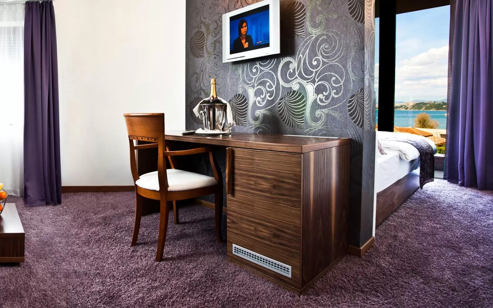 Bedroom, Bed in Hotel Gala Split