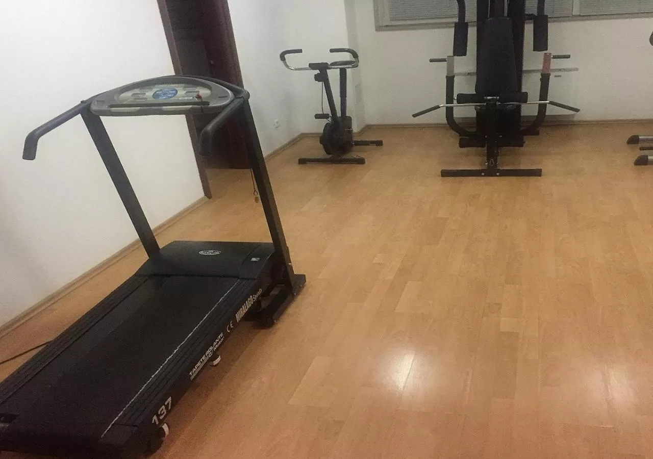 Fitness centre/facilities in Hotel Excelsior By TimHotels