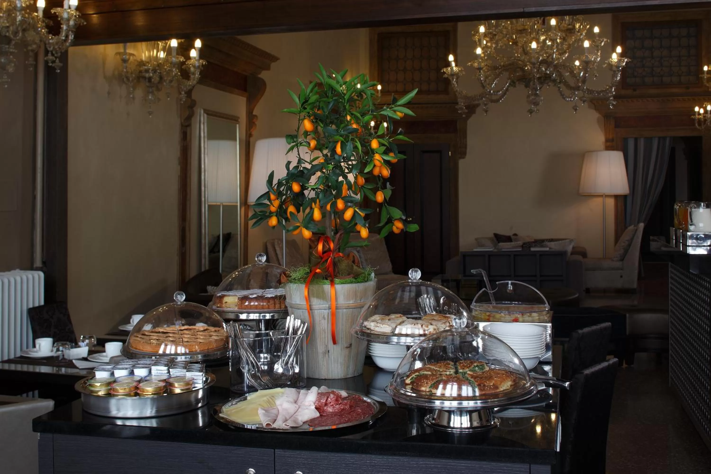 Restaurant/places to eat in Arcadia Boutique Hotel