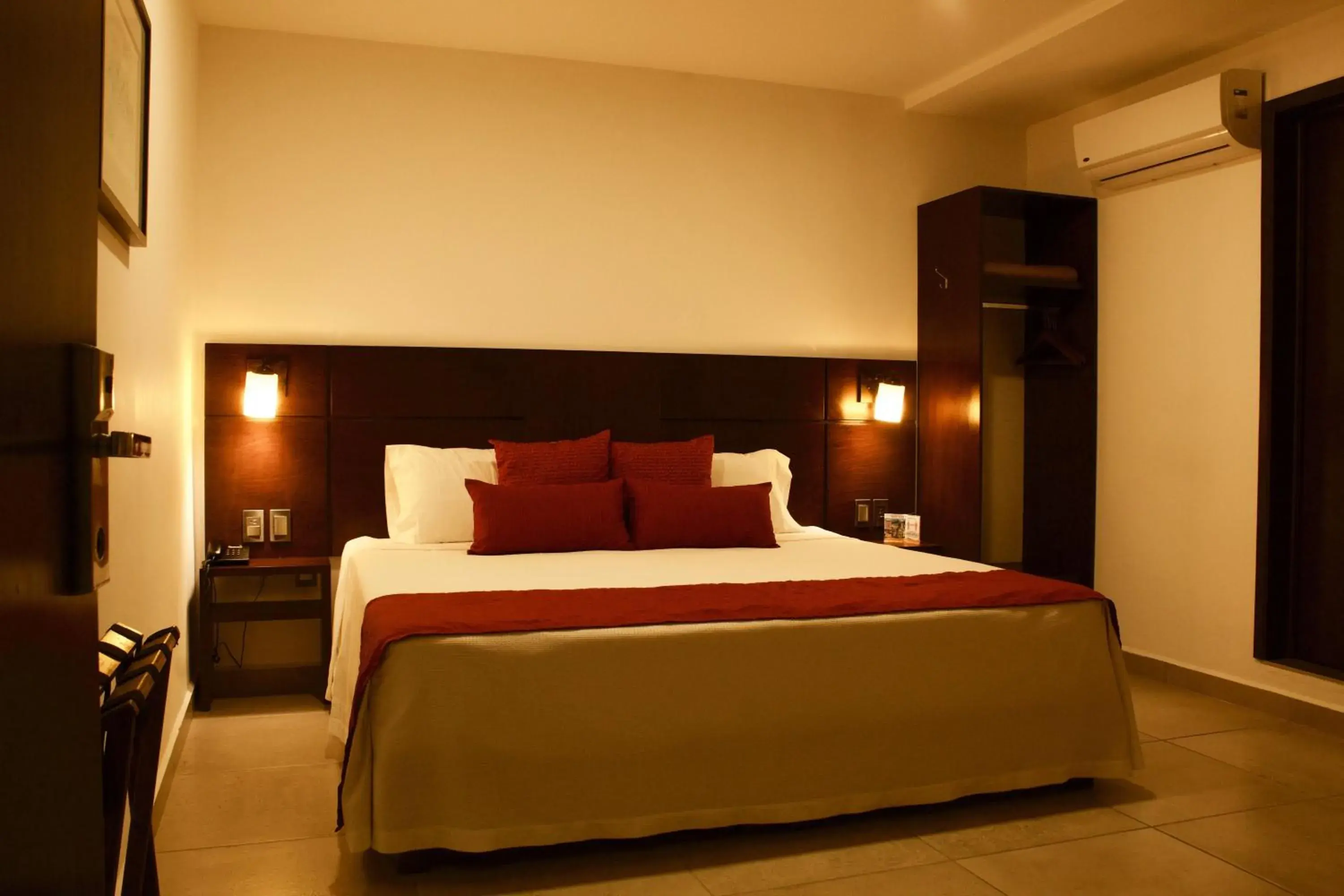 Photo of the whole room, Bed in Hotel Alma de Oaxaca
