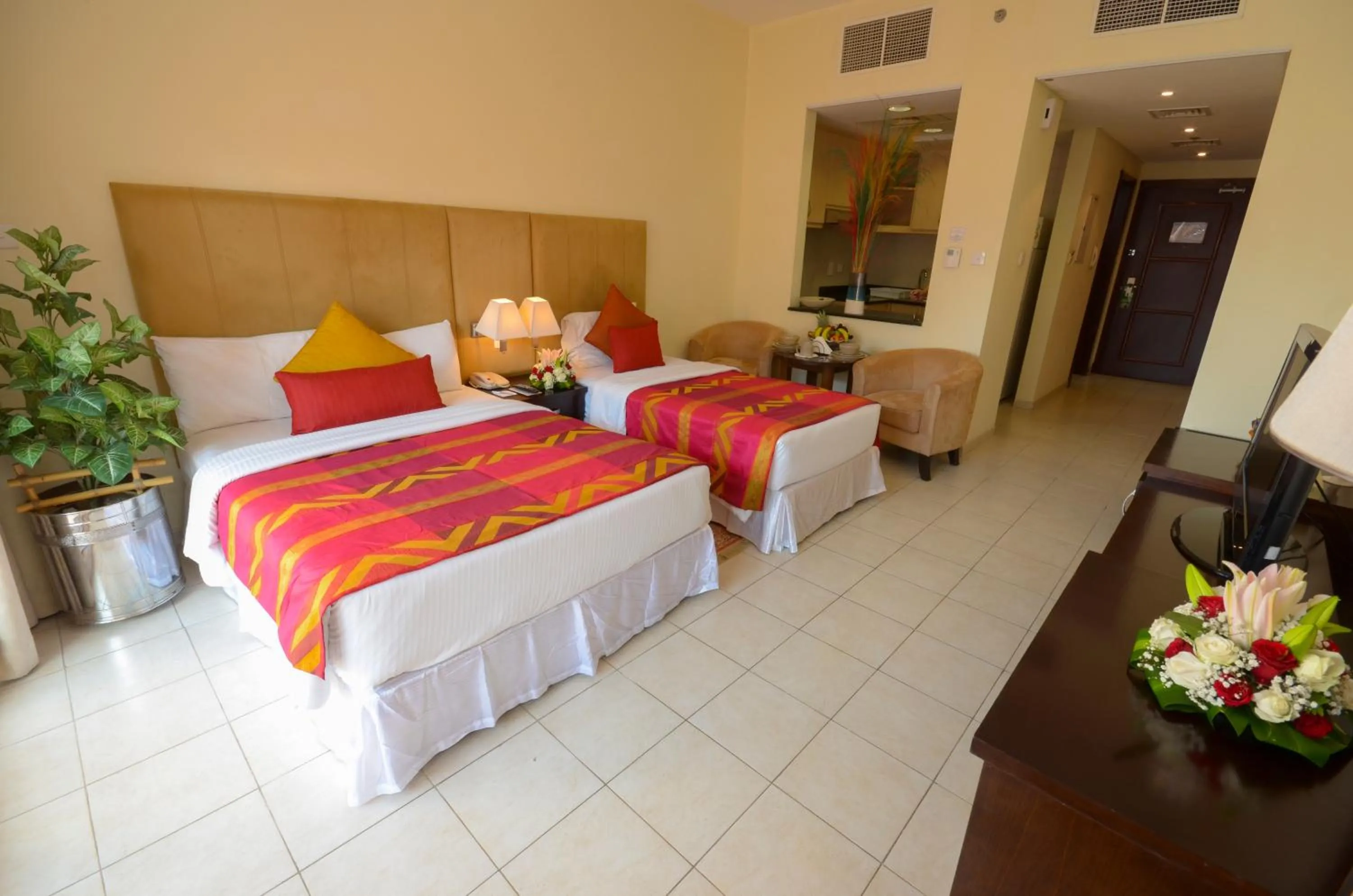 Bedroom, Bed in Parkside Hotel Apartment