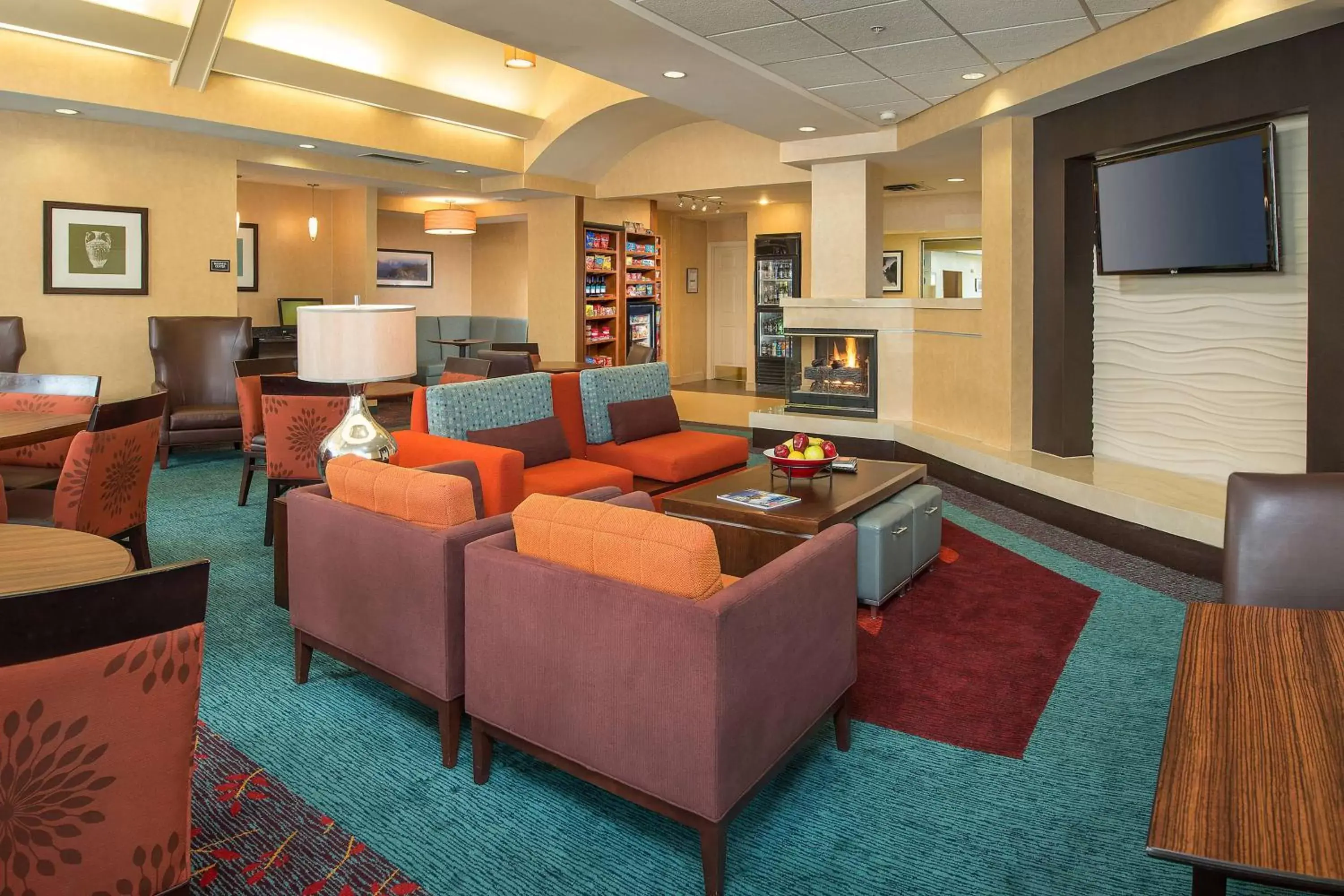 Lobby or reception in Sonesta ES Suites Charleston