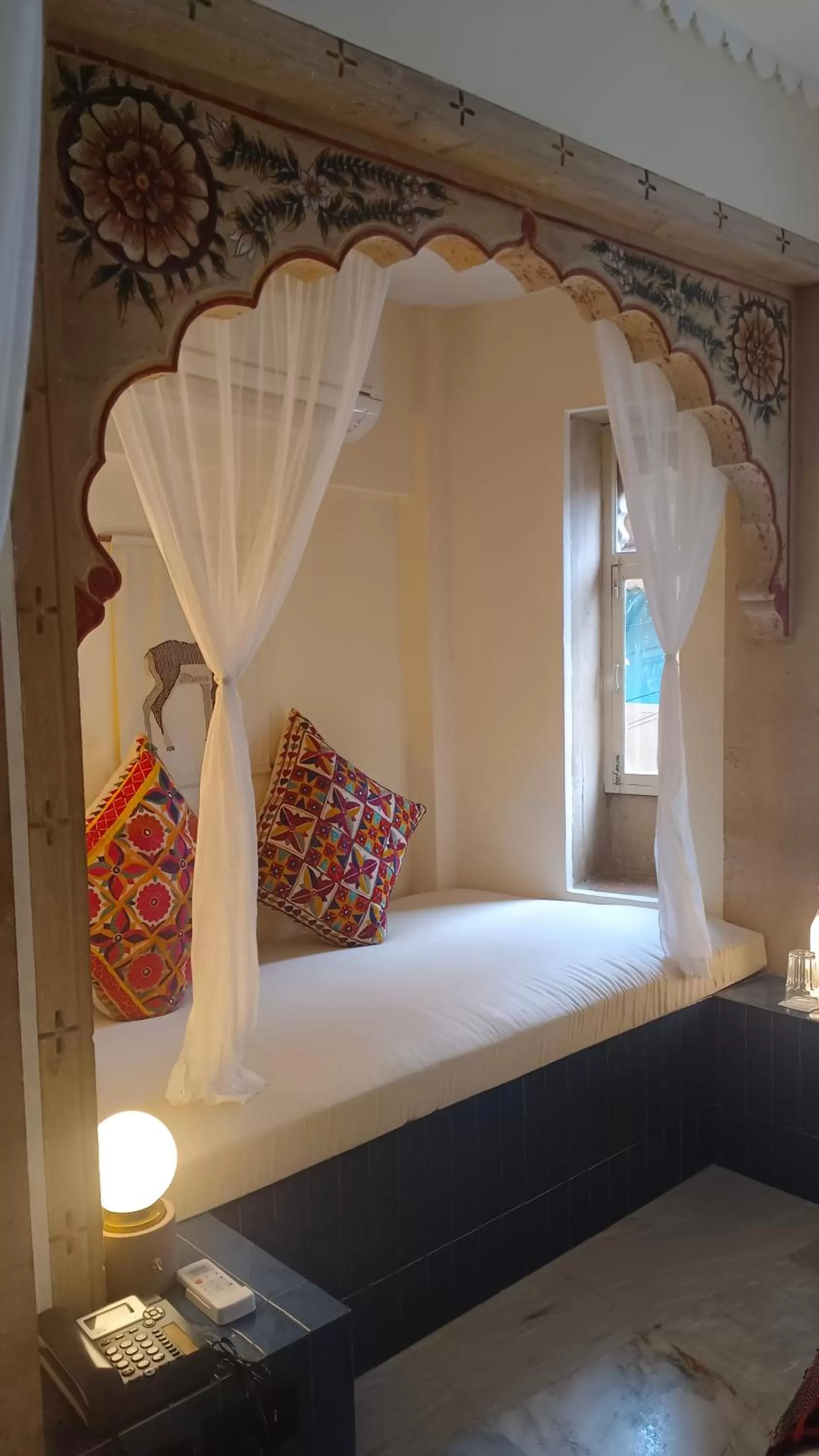 City view, Bed in The Stepwell Hotel