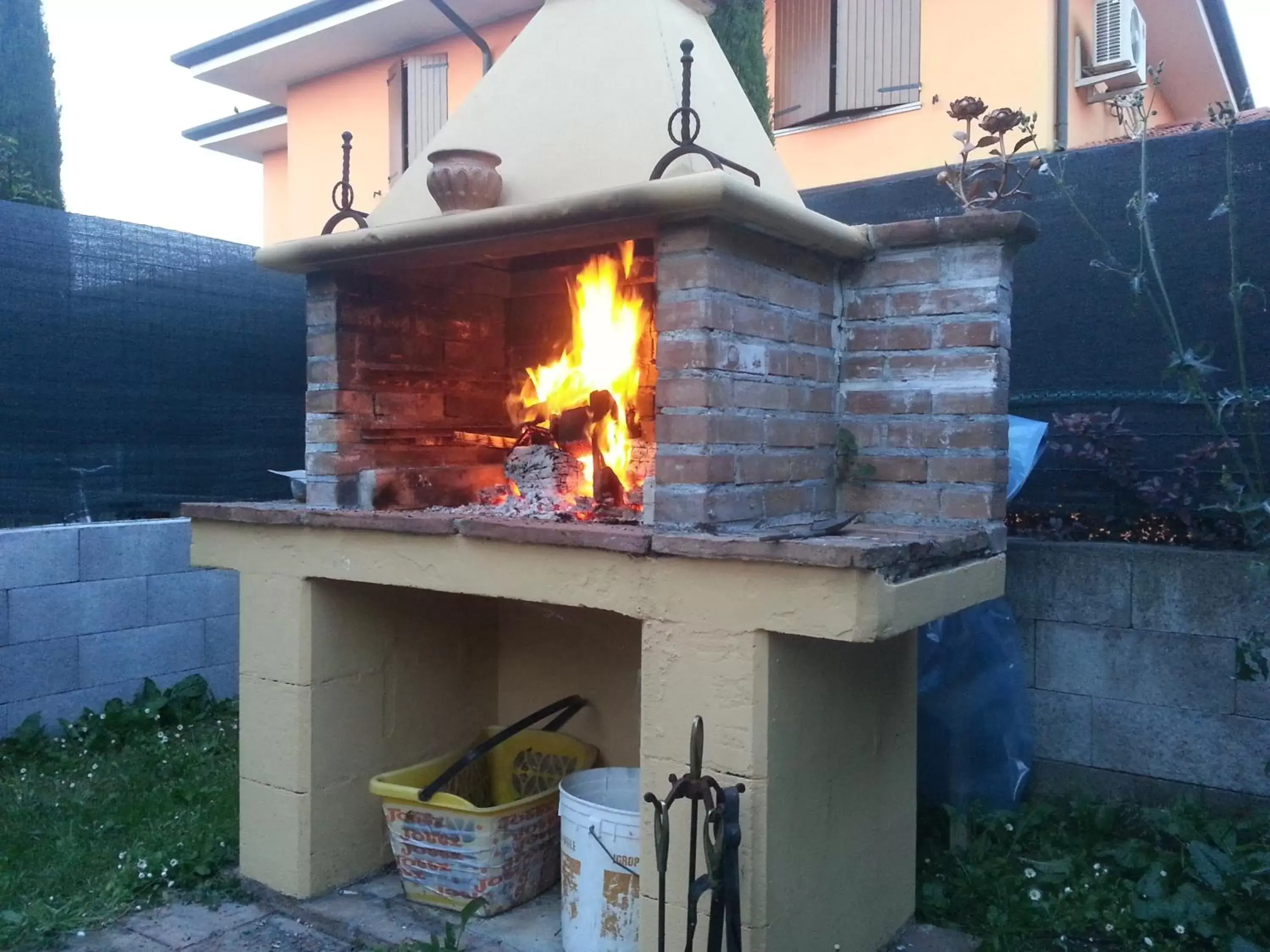 Property building, BBQ Facilities in Ca' Le Rose