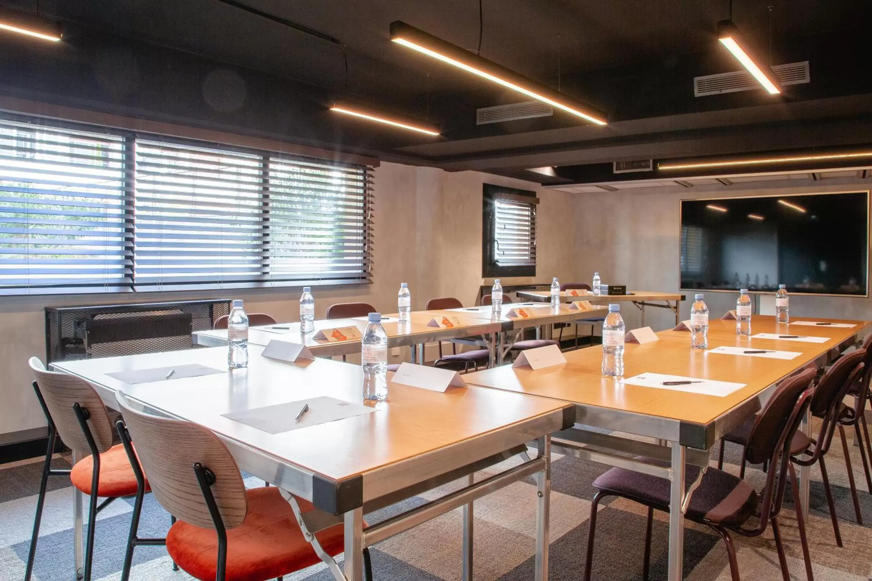 Meeting/conference room in ibis Nice Aéroport Promenade des Anglais