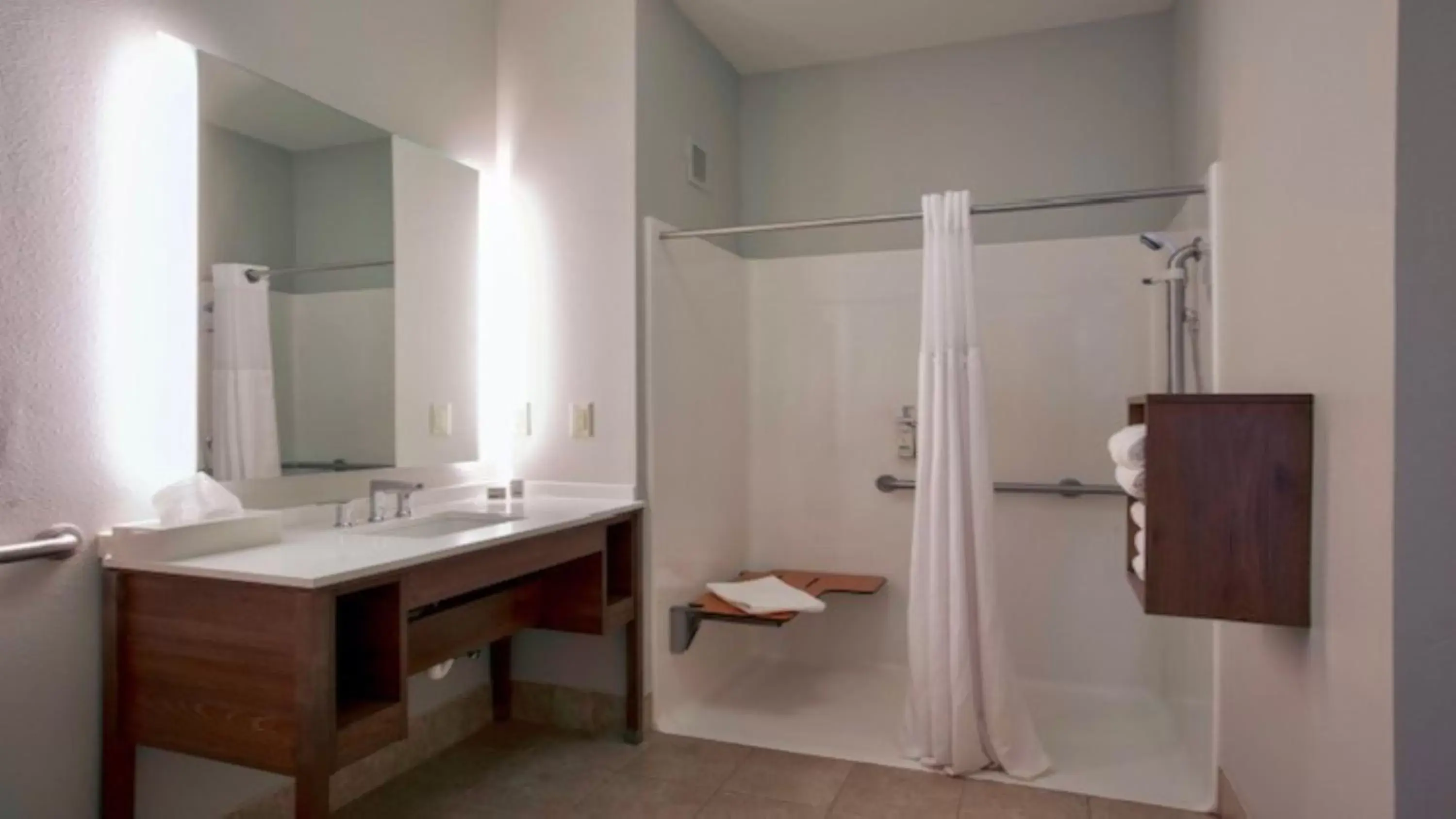 Queen Suite with Roll-In Shower - Disability Access in Staybridge Suites Akron-Stow-Cuyahoga Falls by IHG Queen Suite with Roll-In Shower - Disability Access in Staybridge Suites Akron-Stow-Cuyahoga Falls by IHG