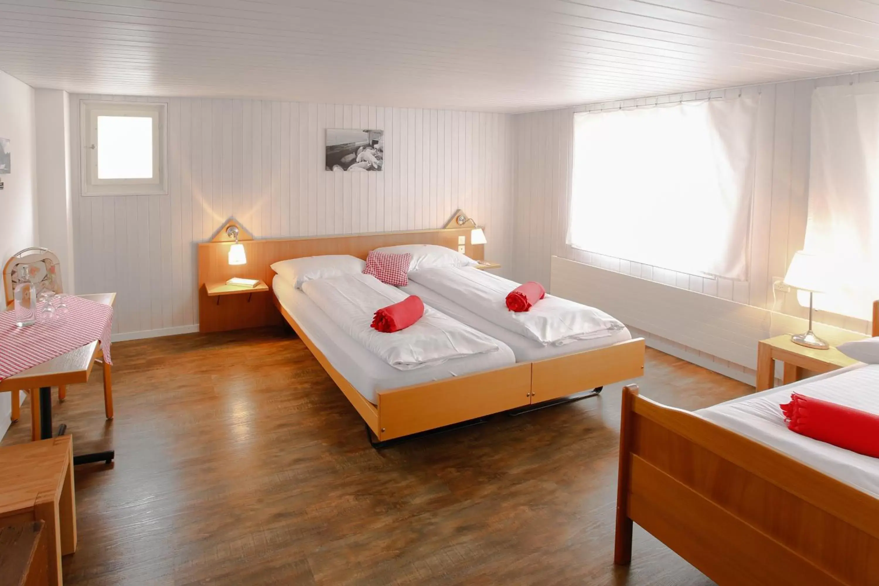 Photo of the whole room, Bed in Landgasthof Schlüssel Alpnach