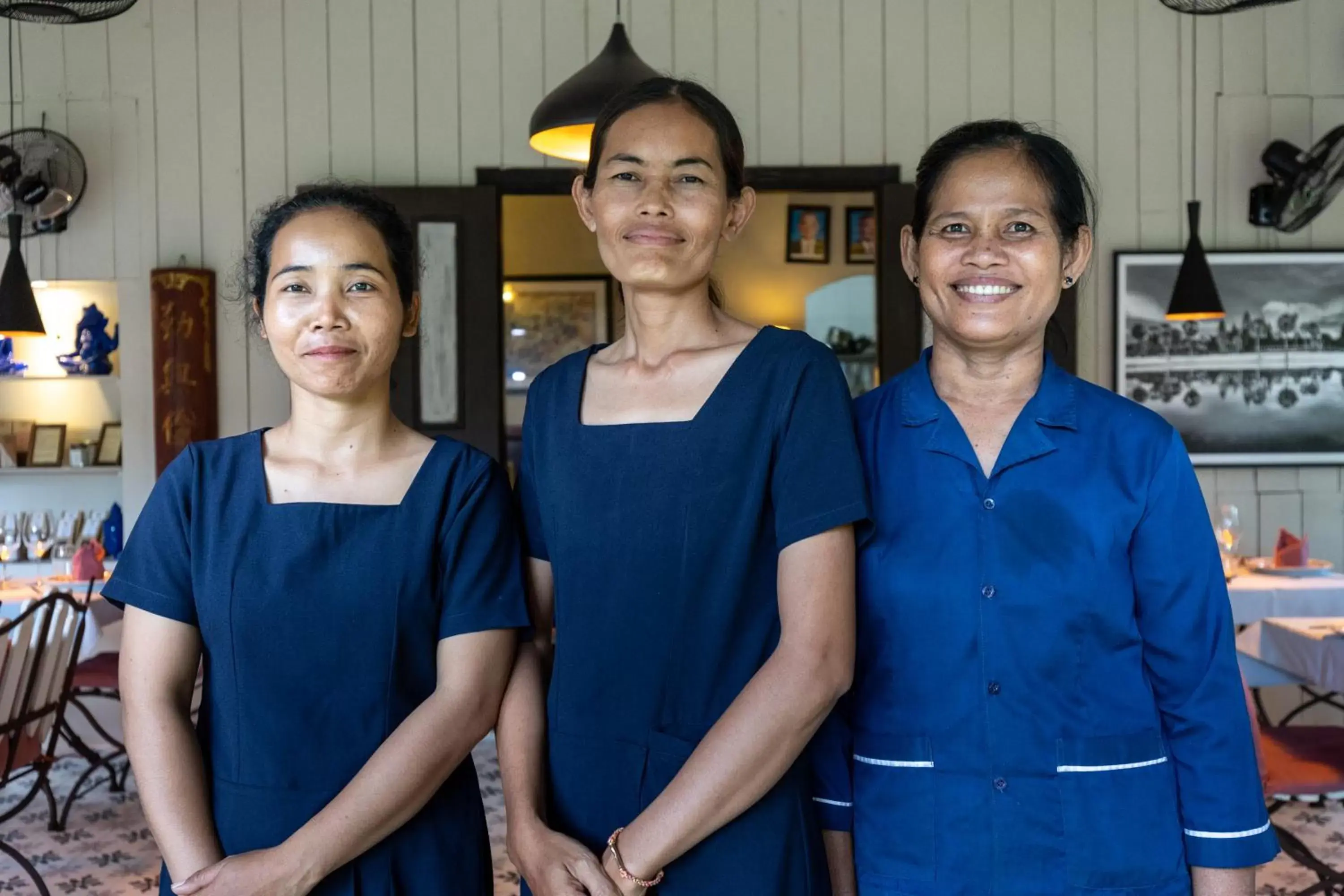 Staff in La Palmeraie D'angkor