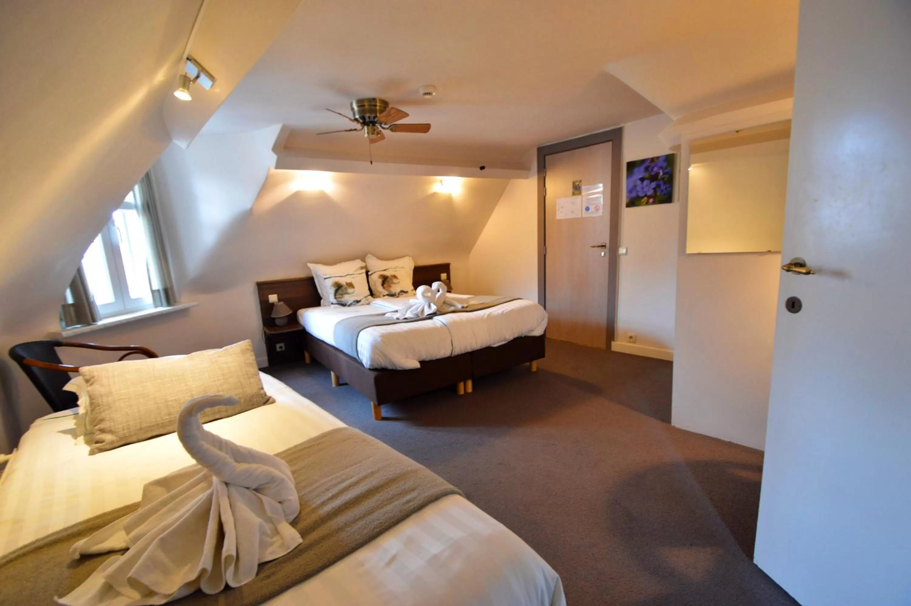 Bed in Hotel Ambrosia