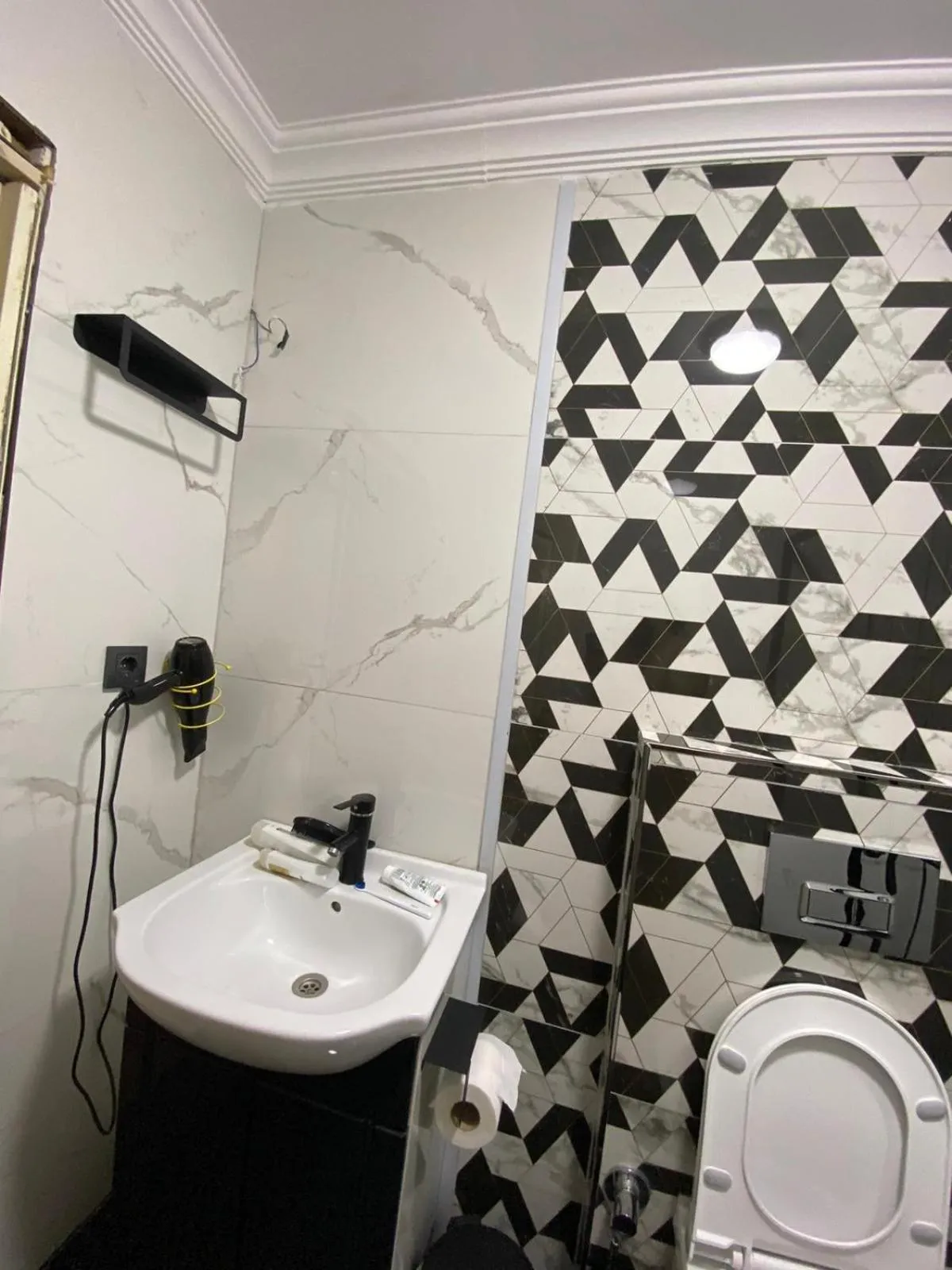 Aruna Boutique Hotel