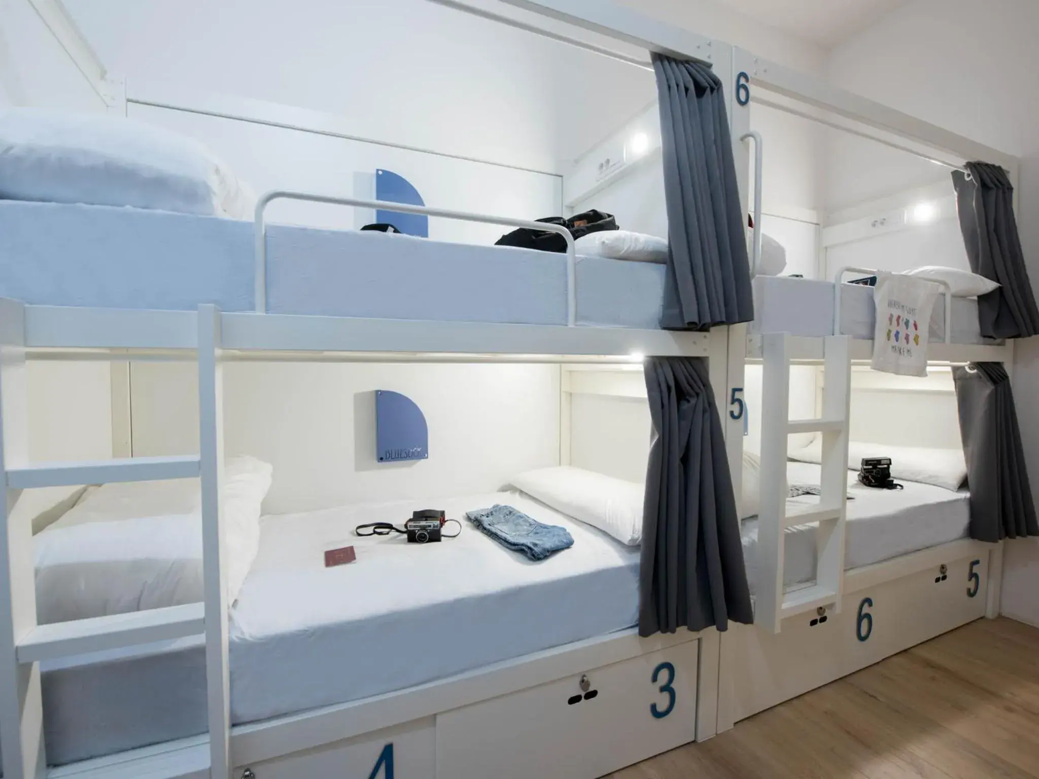 Bunk Bed in room007 Gran Vía Hostel