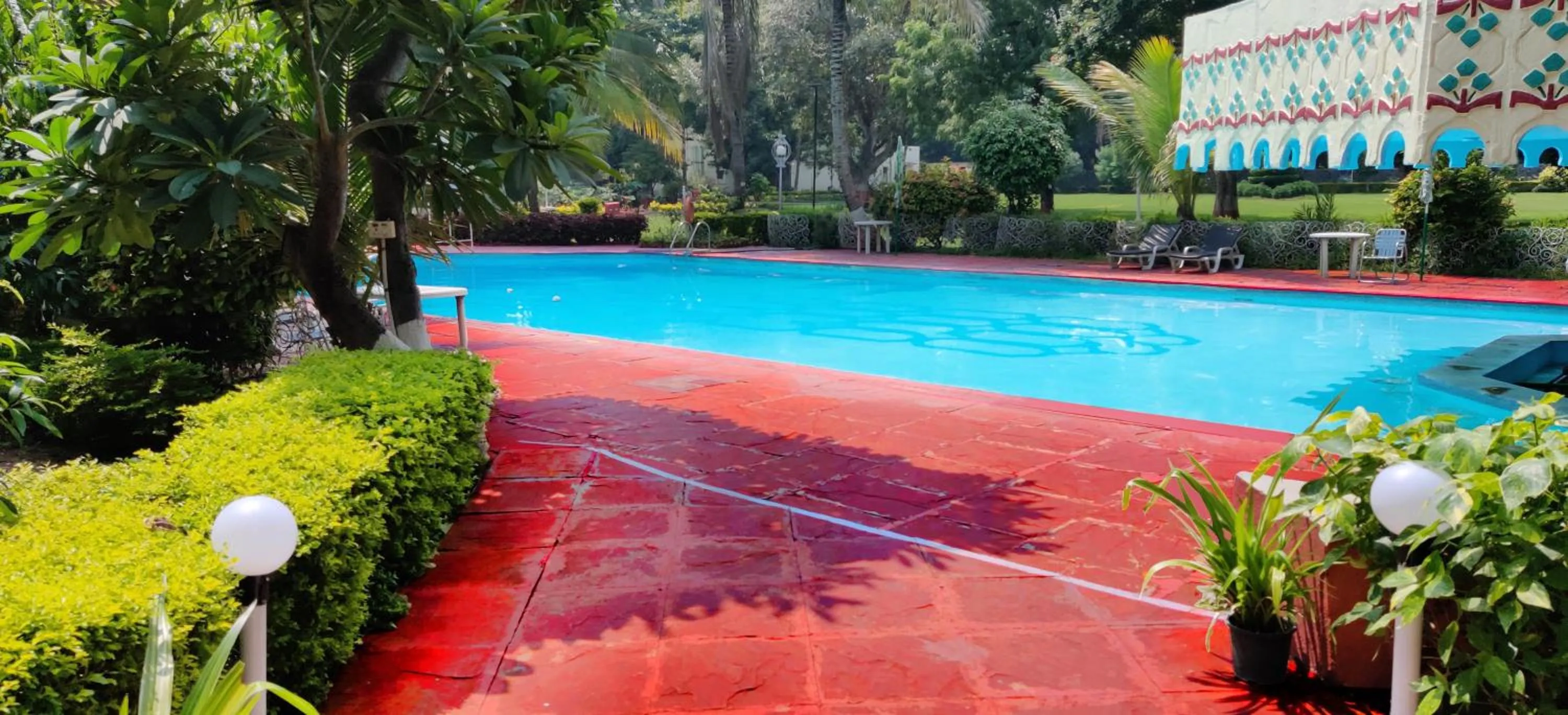 Swimming pool in Ambassador Ajanta Hotel, Aurangabad