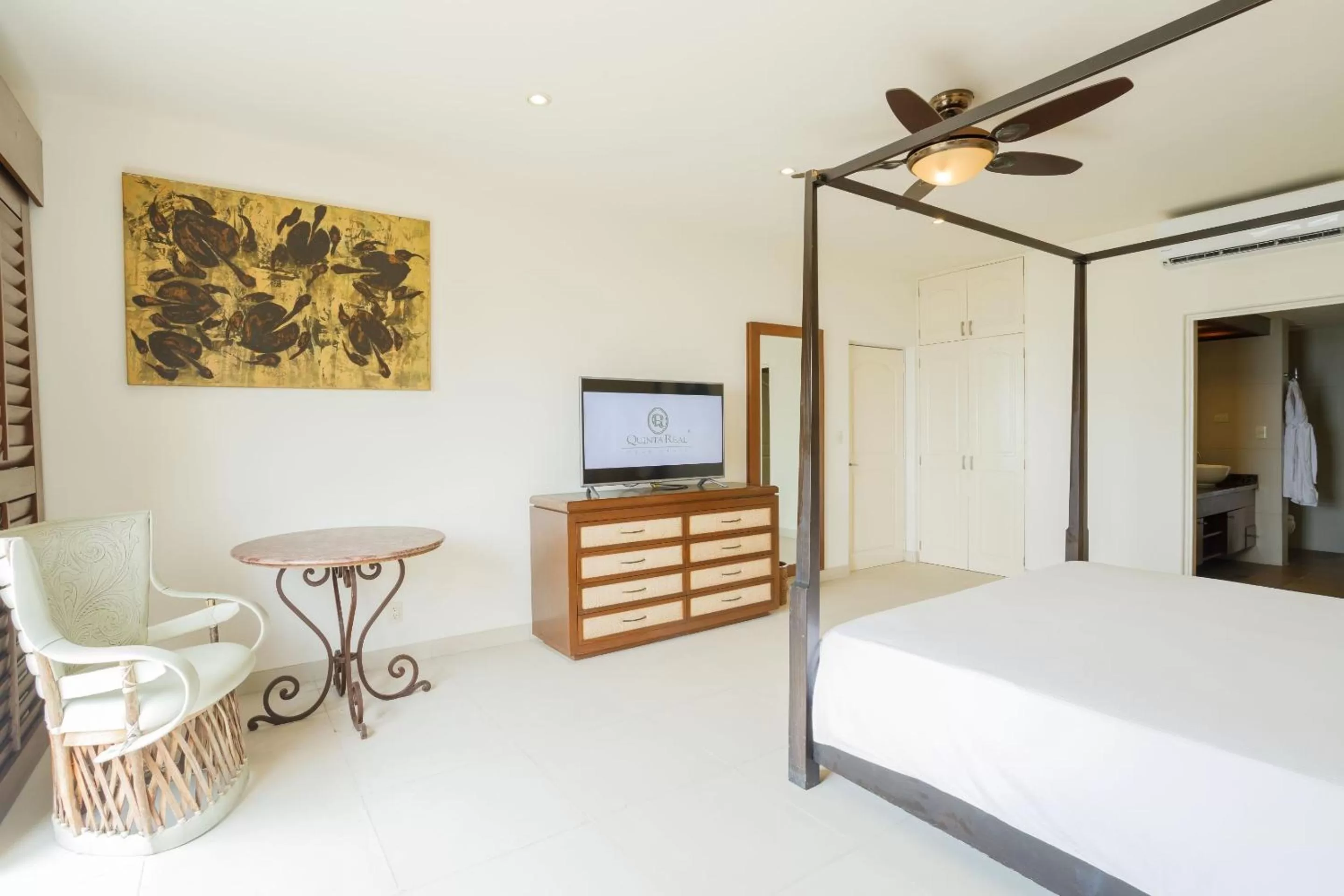 Bedroom in Quinta Real Acapulco