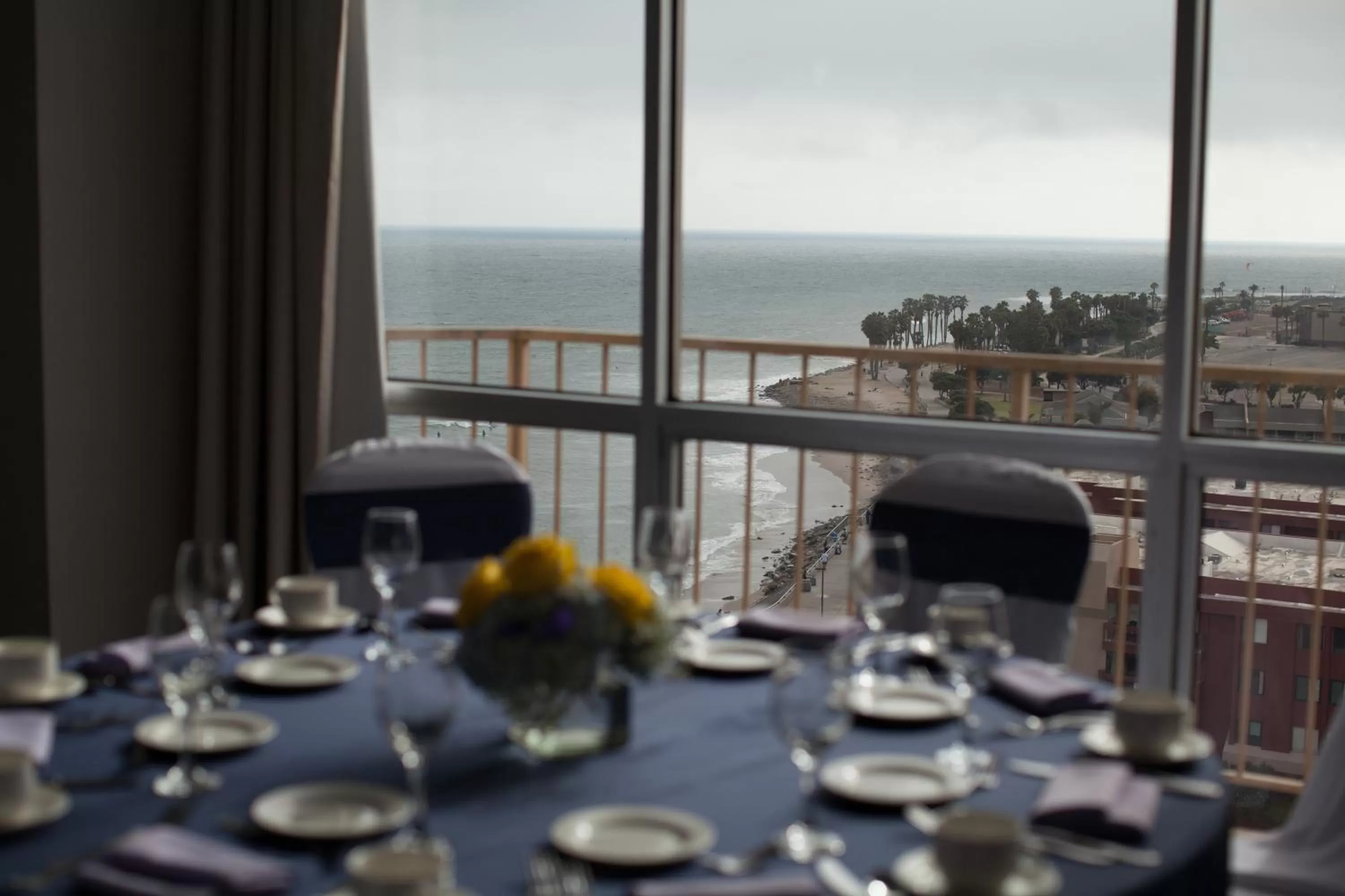 Banquet/Function facilities in Crowne Plaza Ventura Beach by IHG