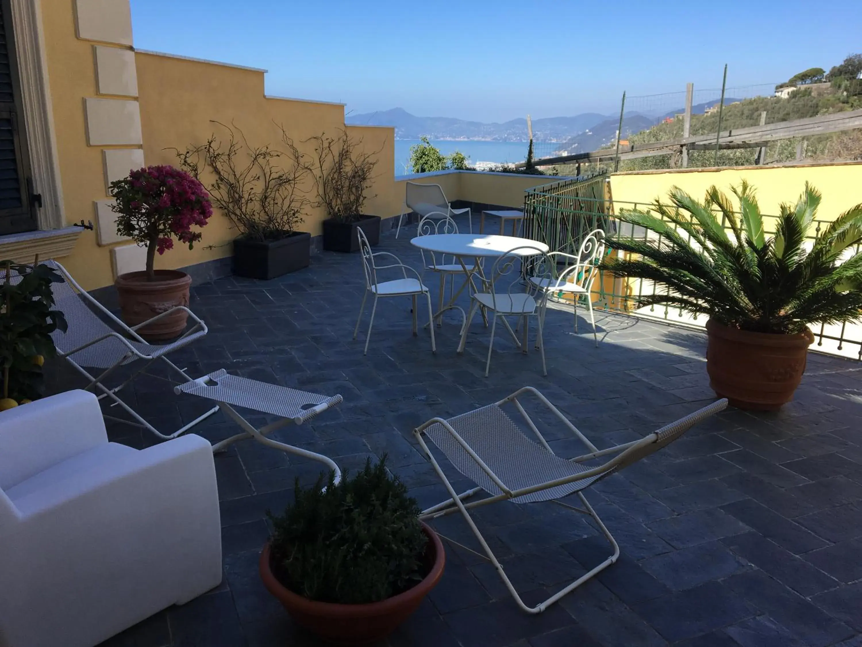 Balcony/Terrace in Villa Riviera Resort