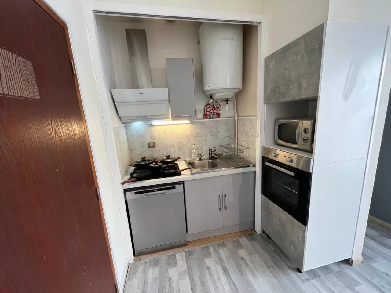 kitchen in Résidence Aramis