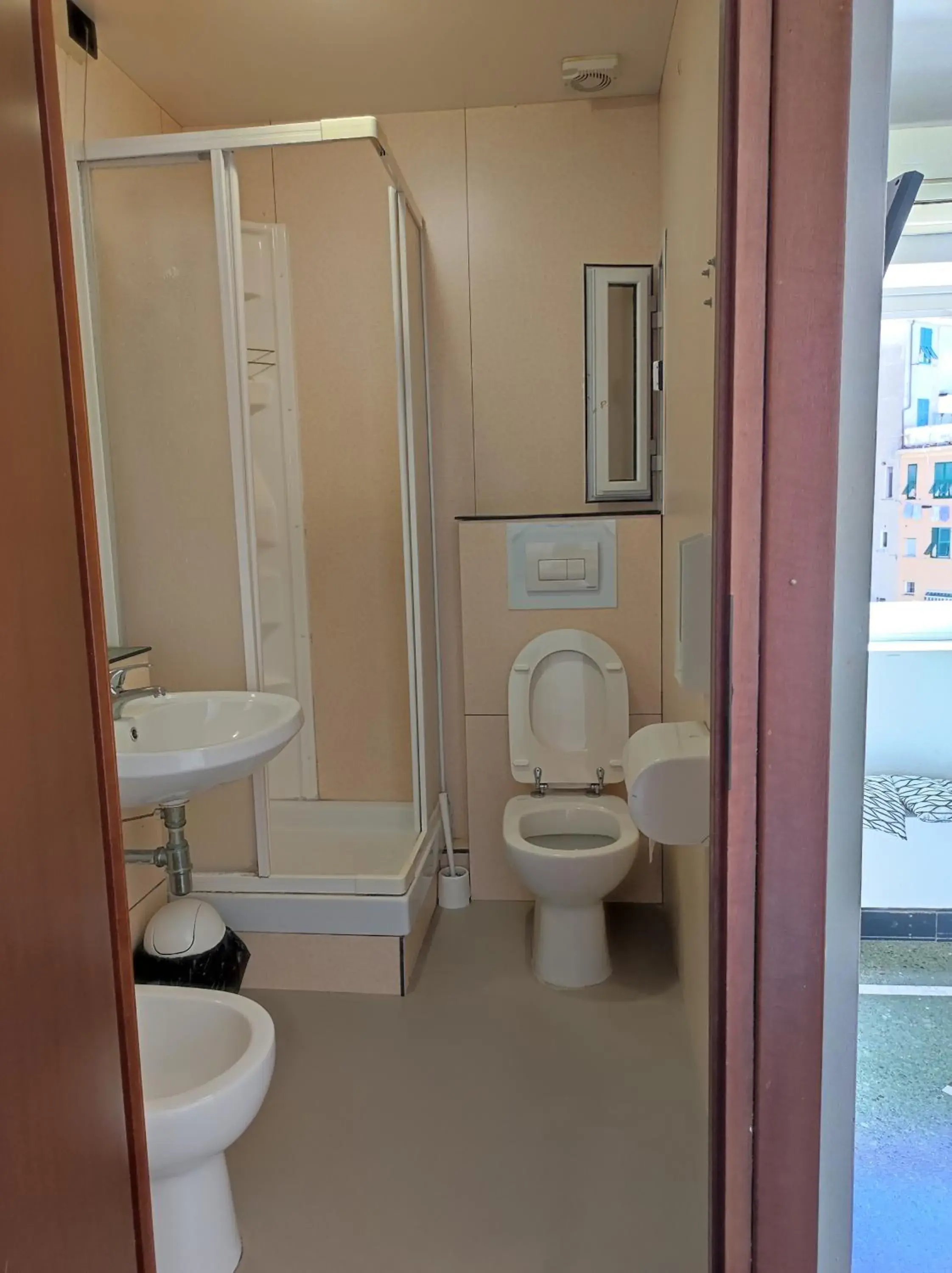 Bathroom in Albergo Caffaro