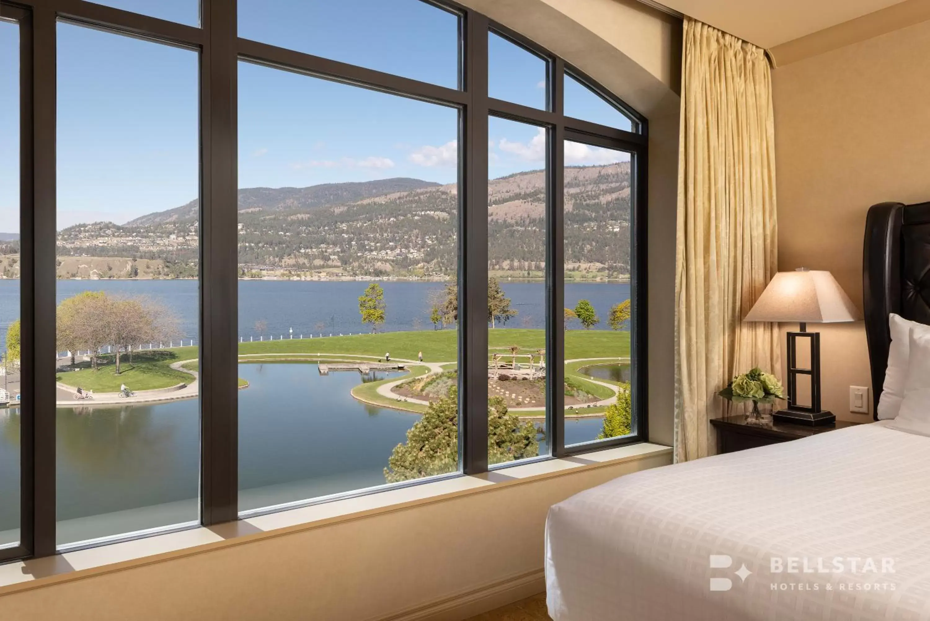 Bedroom, Mountain View in The Royal Kelowna - Bellstar Hotels & Resorts