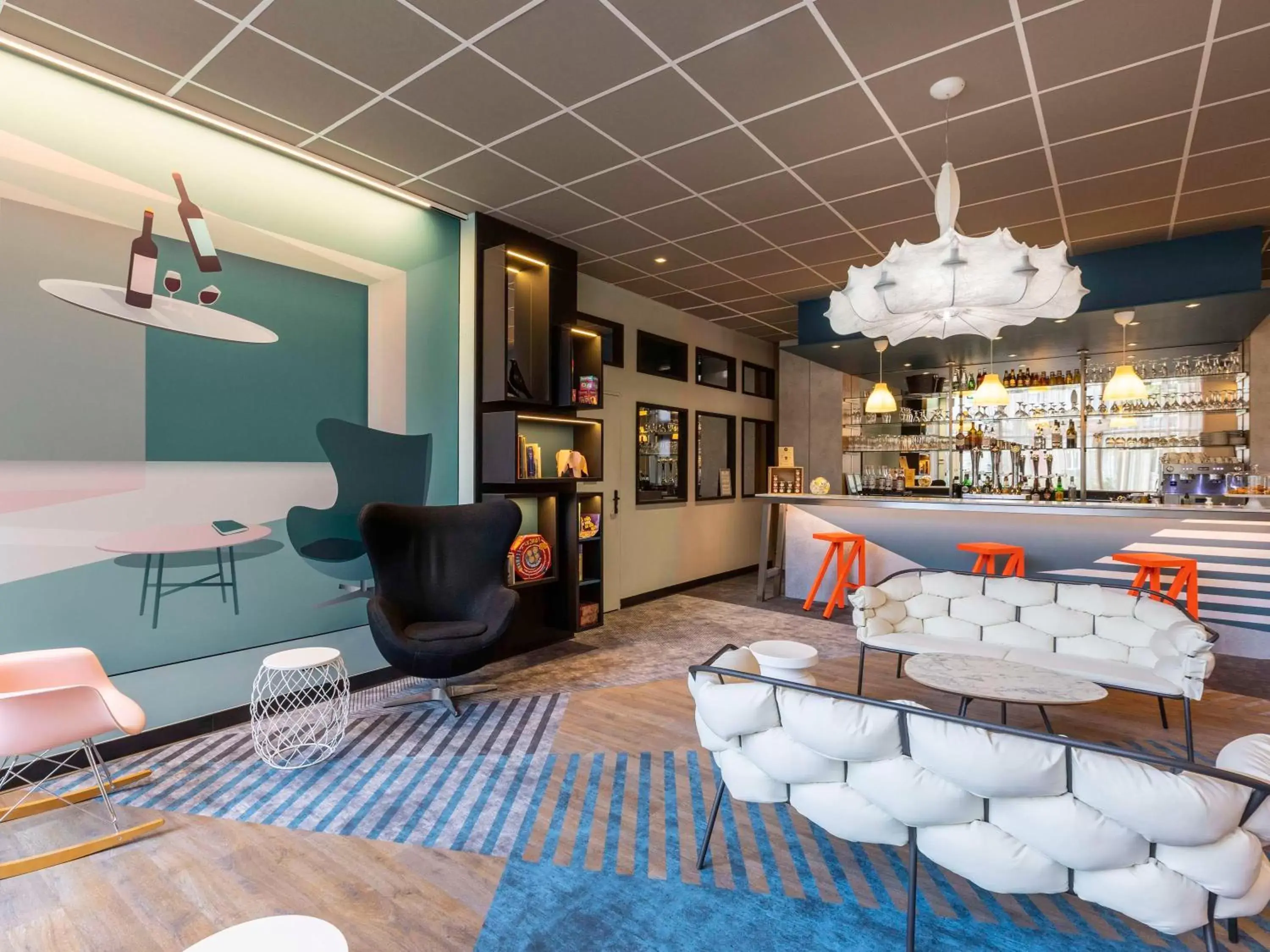 Lounge or bar in ibis Styles Bordeaux Centre Mériadeck