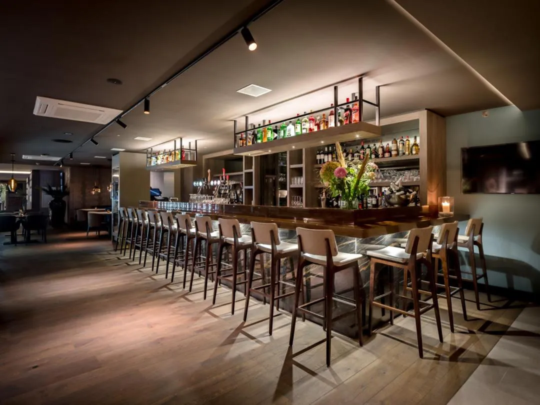 Restaurant/places to eat in Grenshotel de Jonckheer