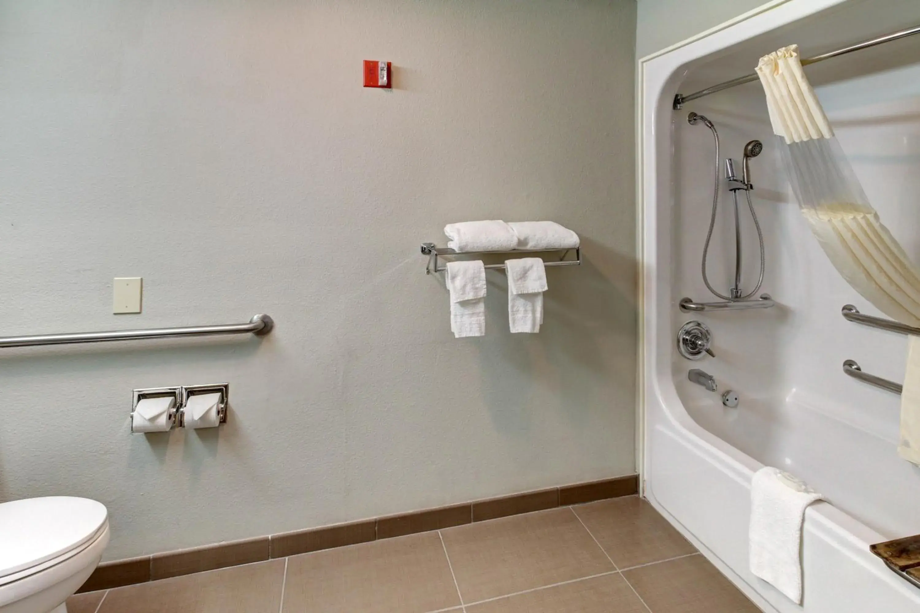 Bathroom in Motel 6-Arlington, TX