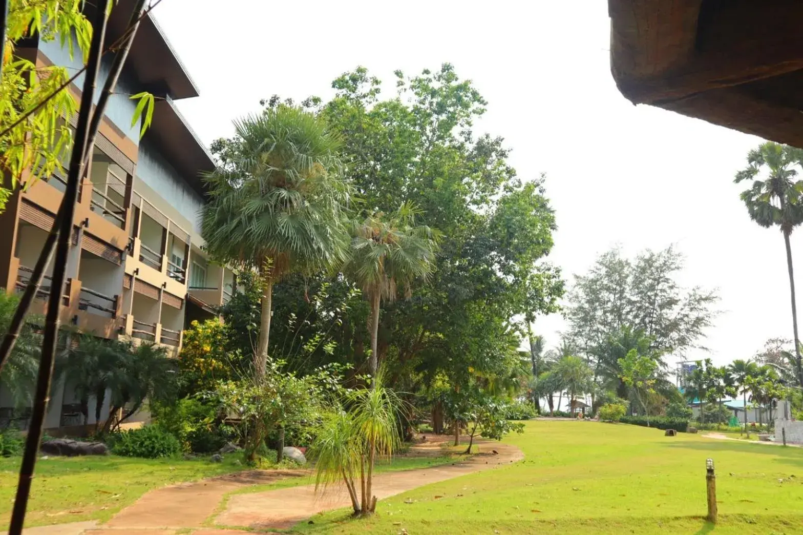 Garden in Blues River Resort