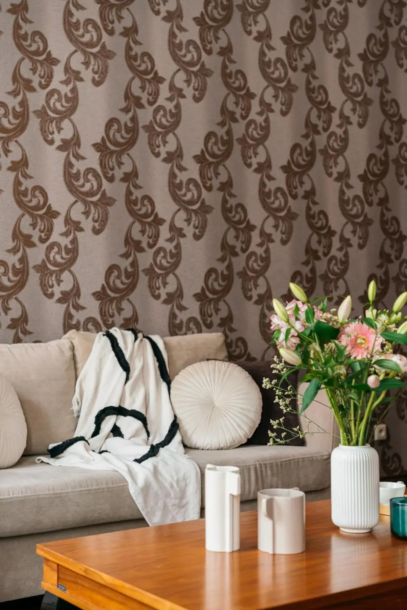 Living room, Seating Area in Topolowa Residence