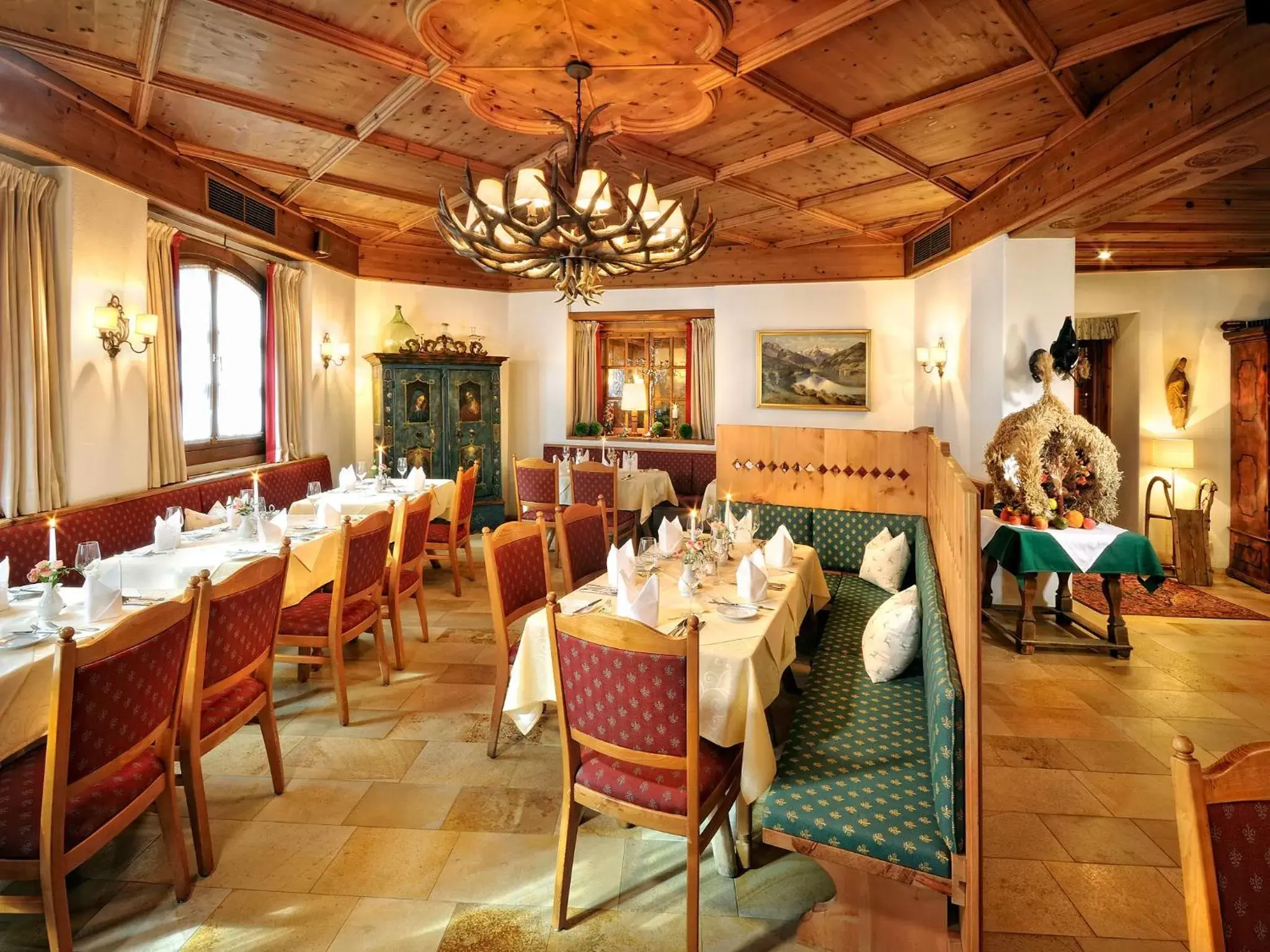 Restaurant/Places to Eat in Hotel zum Hirschen