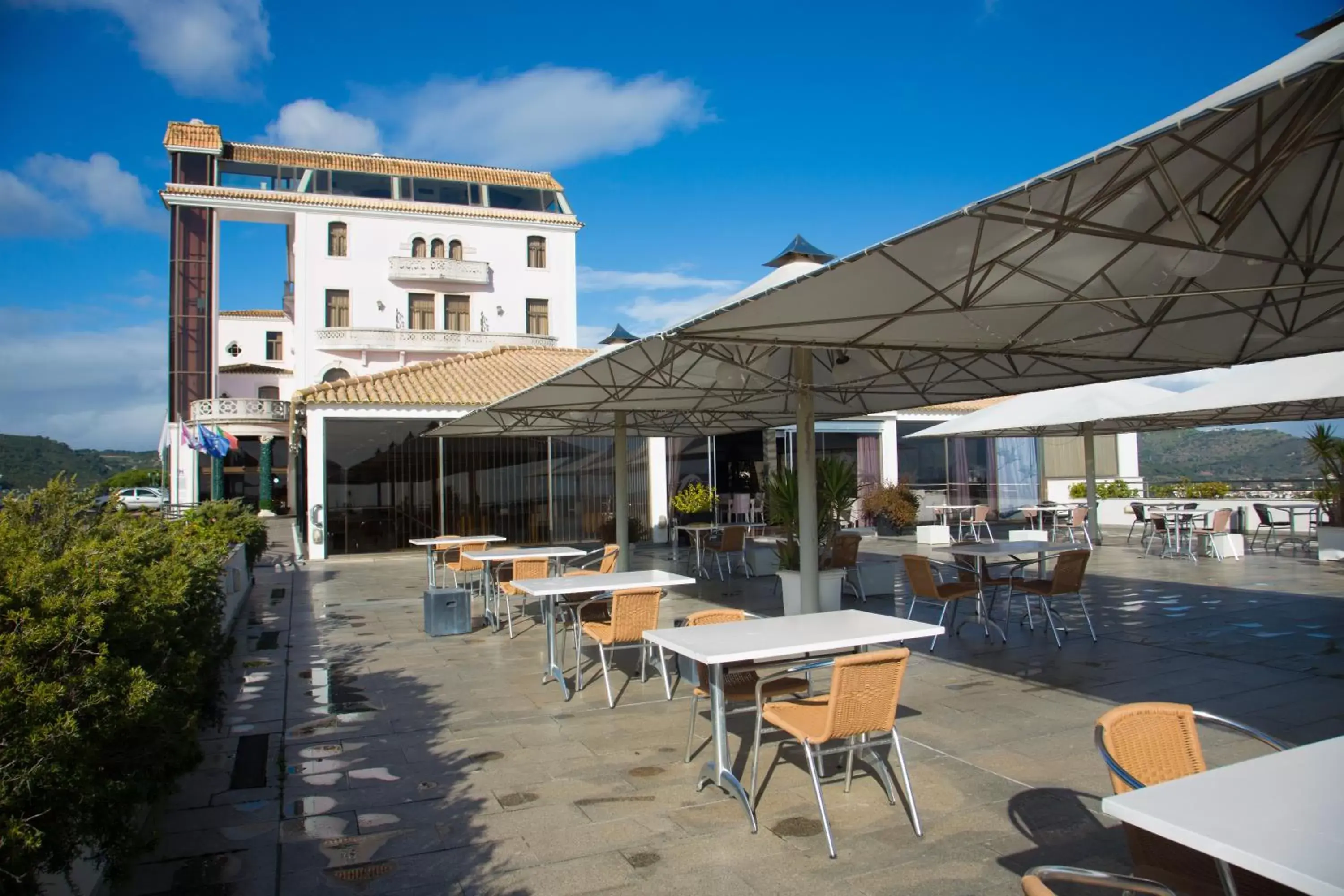 Off site, Restaurant/Places to Eat in B&B HOTEL Sado Setúbal