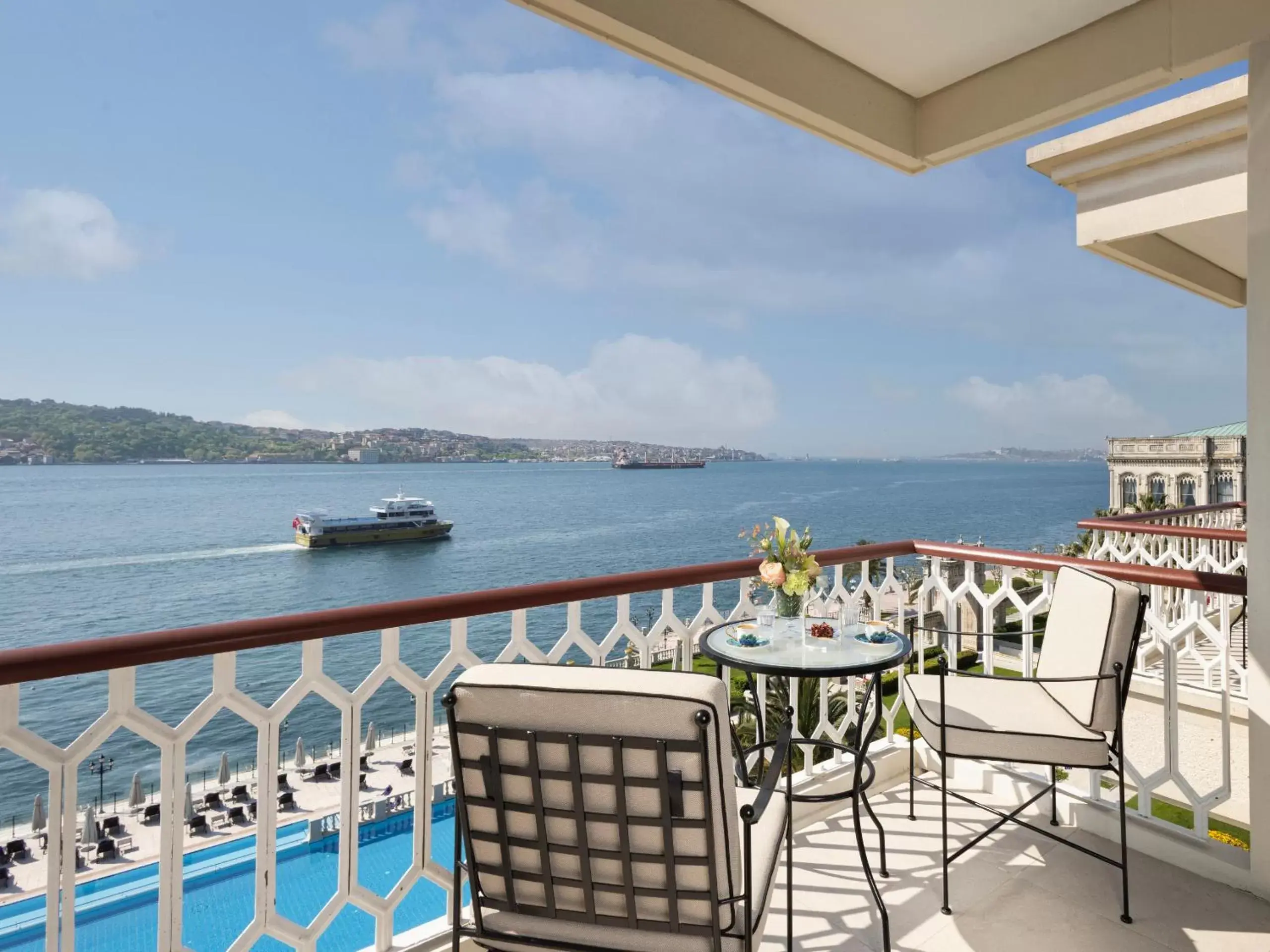 View (from property/room), Balcony/Terrace in Çırağan Palace Kempinski Istanbul